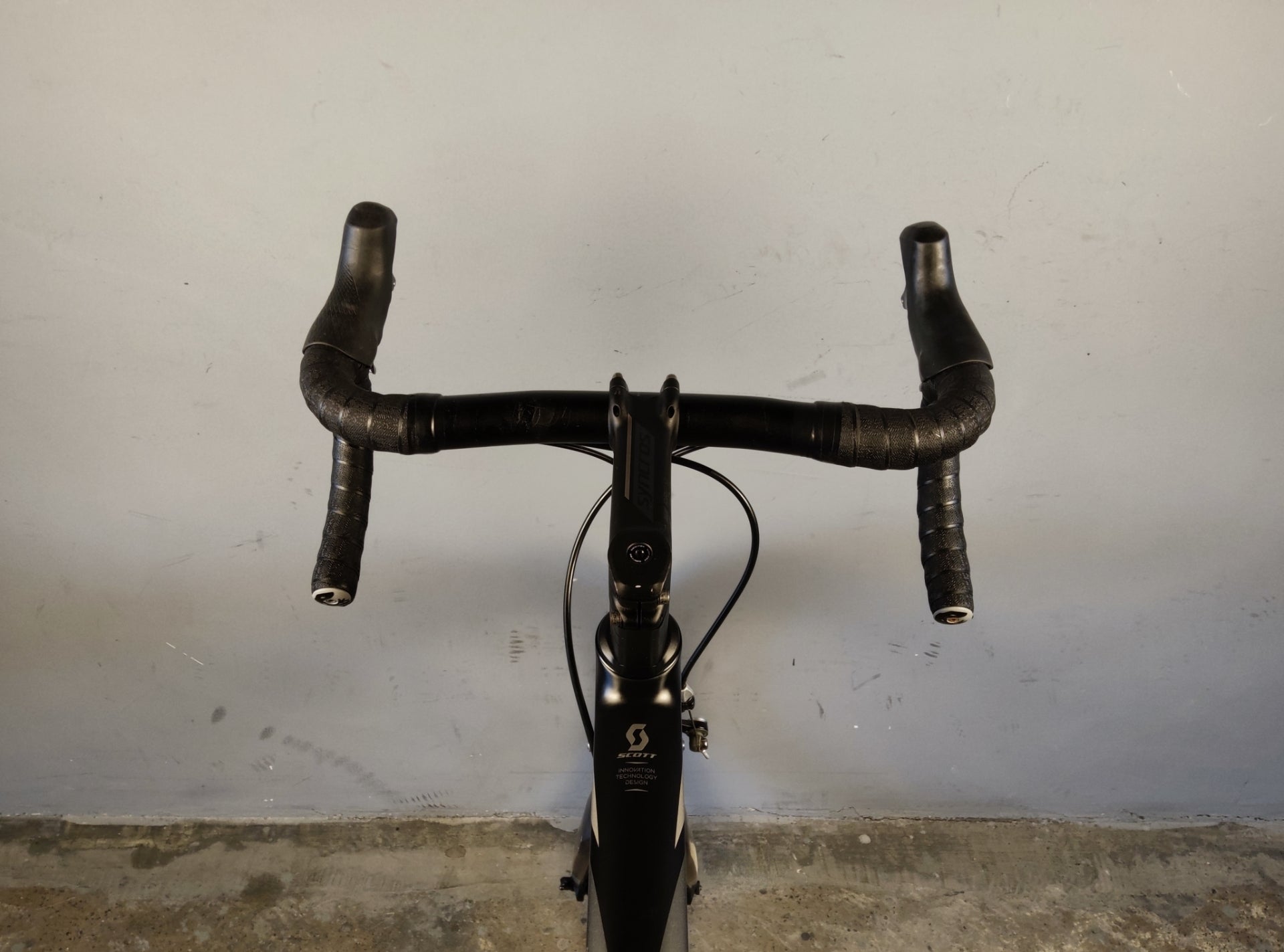 Scott CR1 10 Road Bike