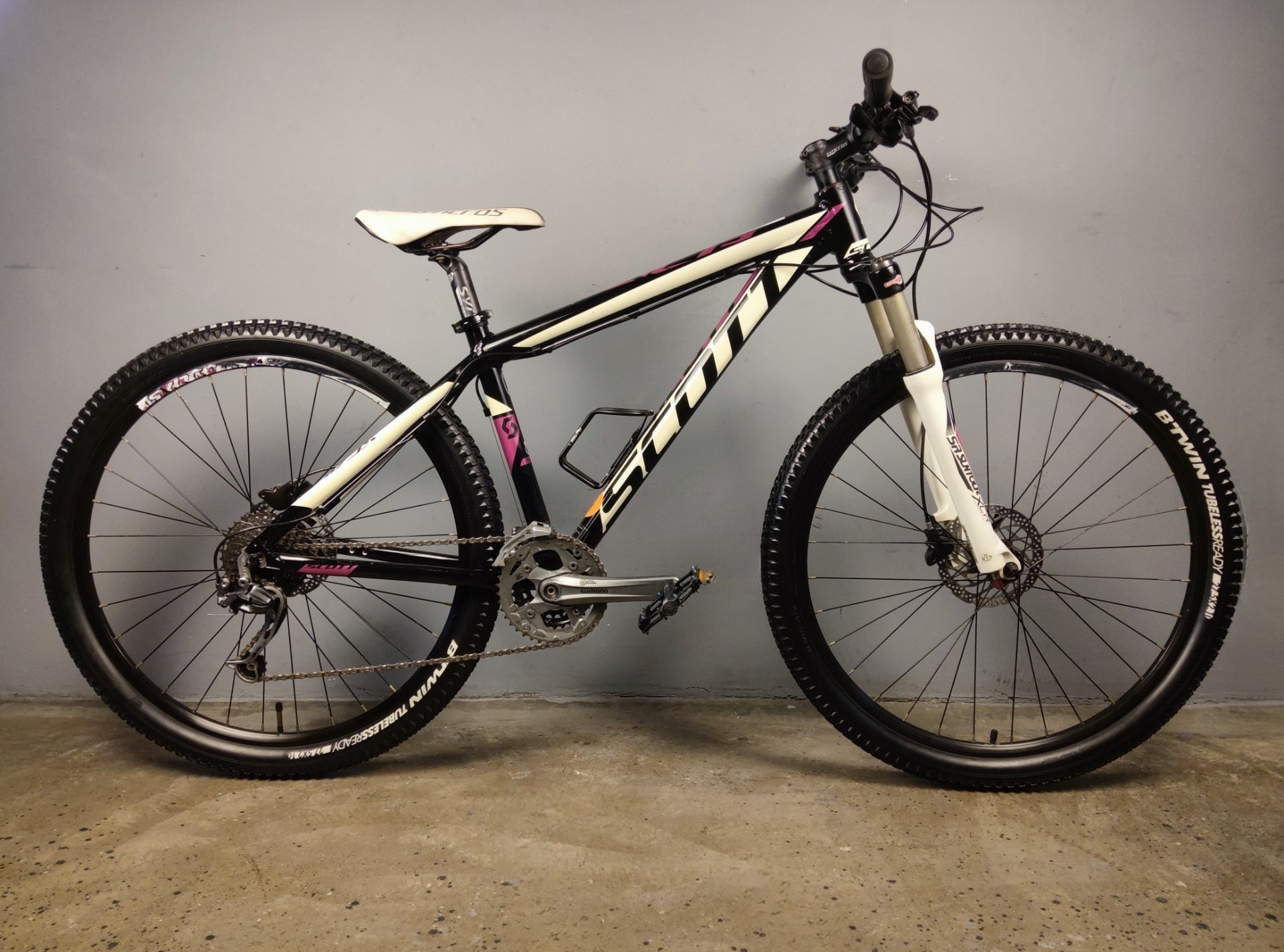 Scott Contessa Scale 730 Mountain Bike