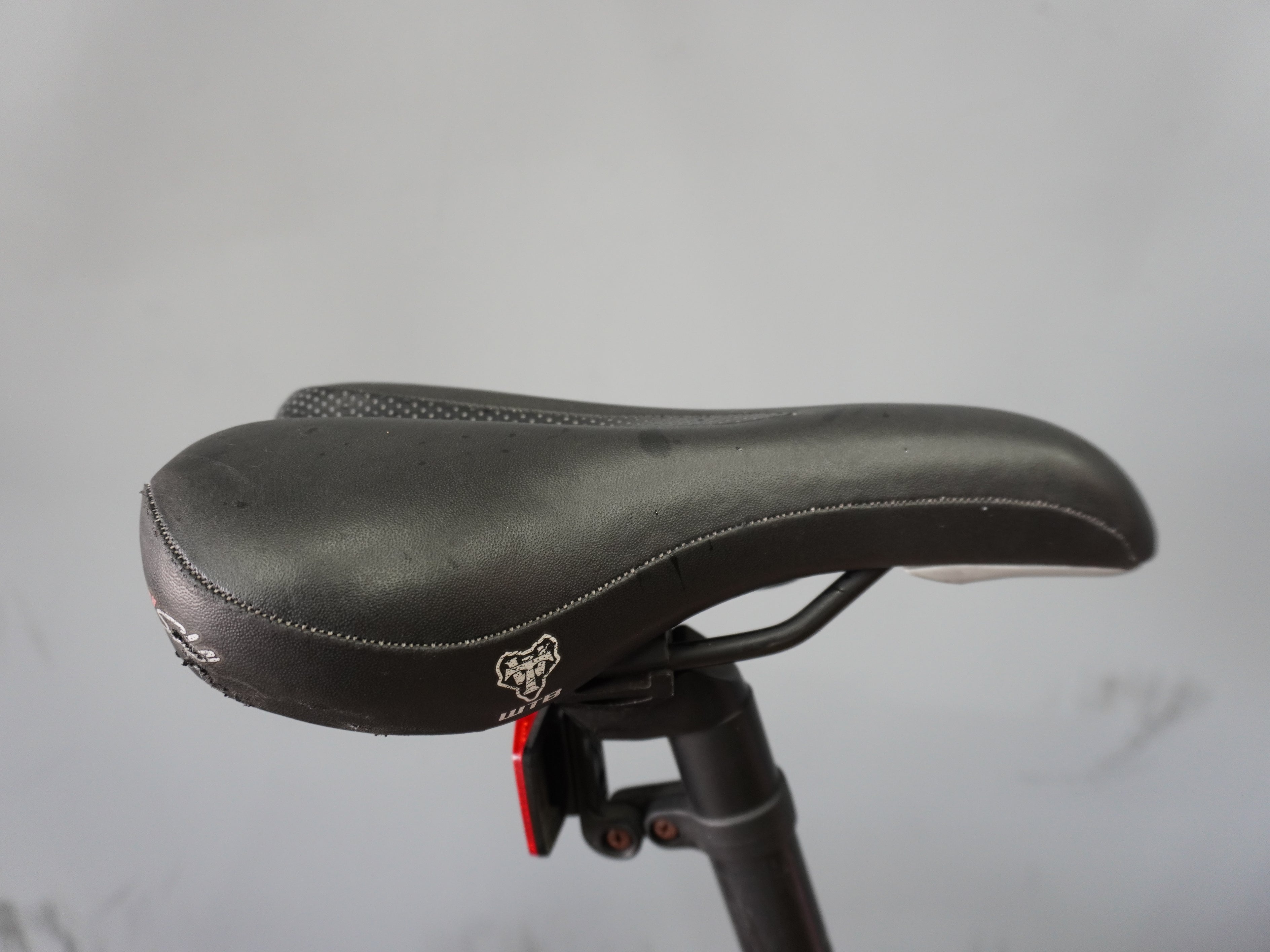 GT Avalanche 3.0 Mountain Bike