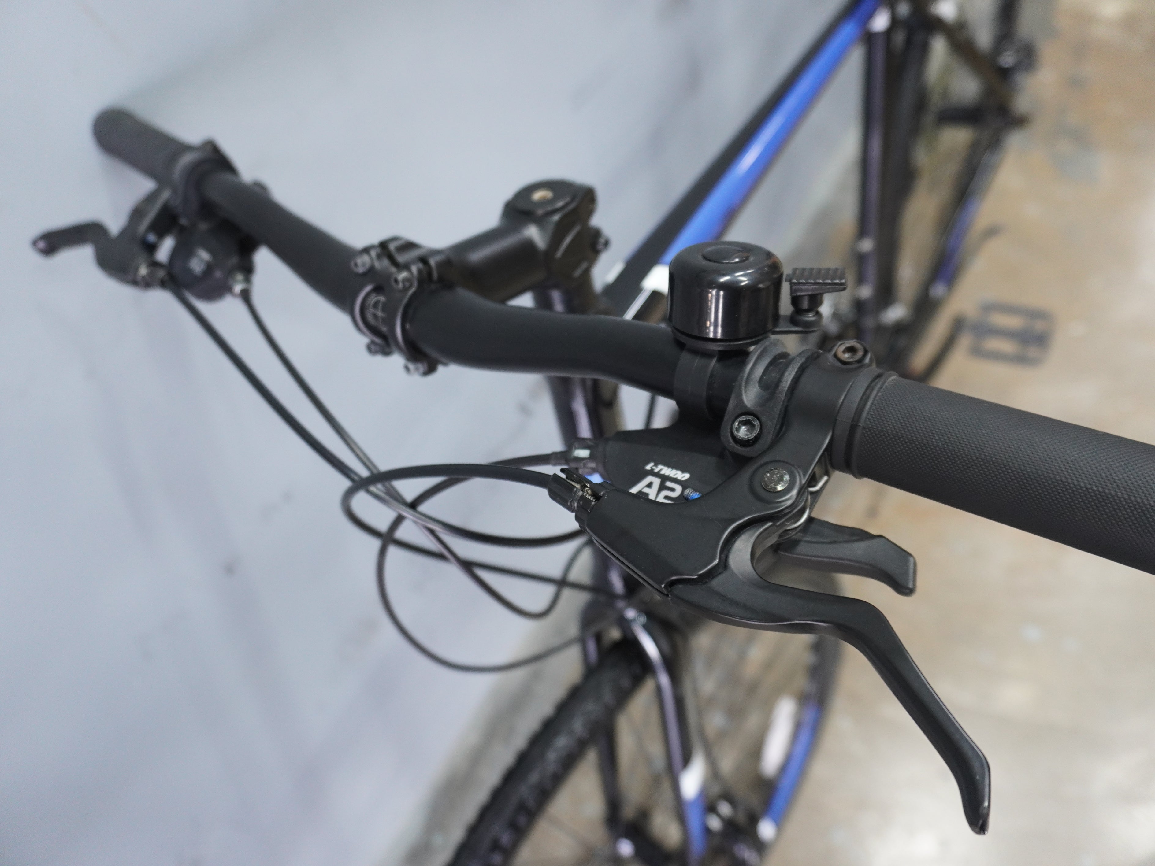 Reid Transit Hybrid Bike