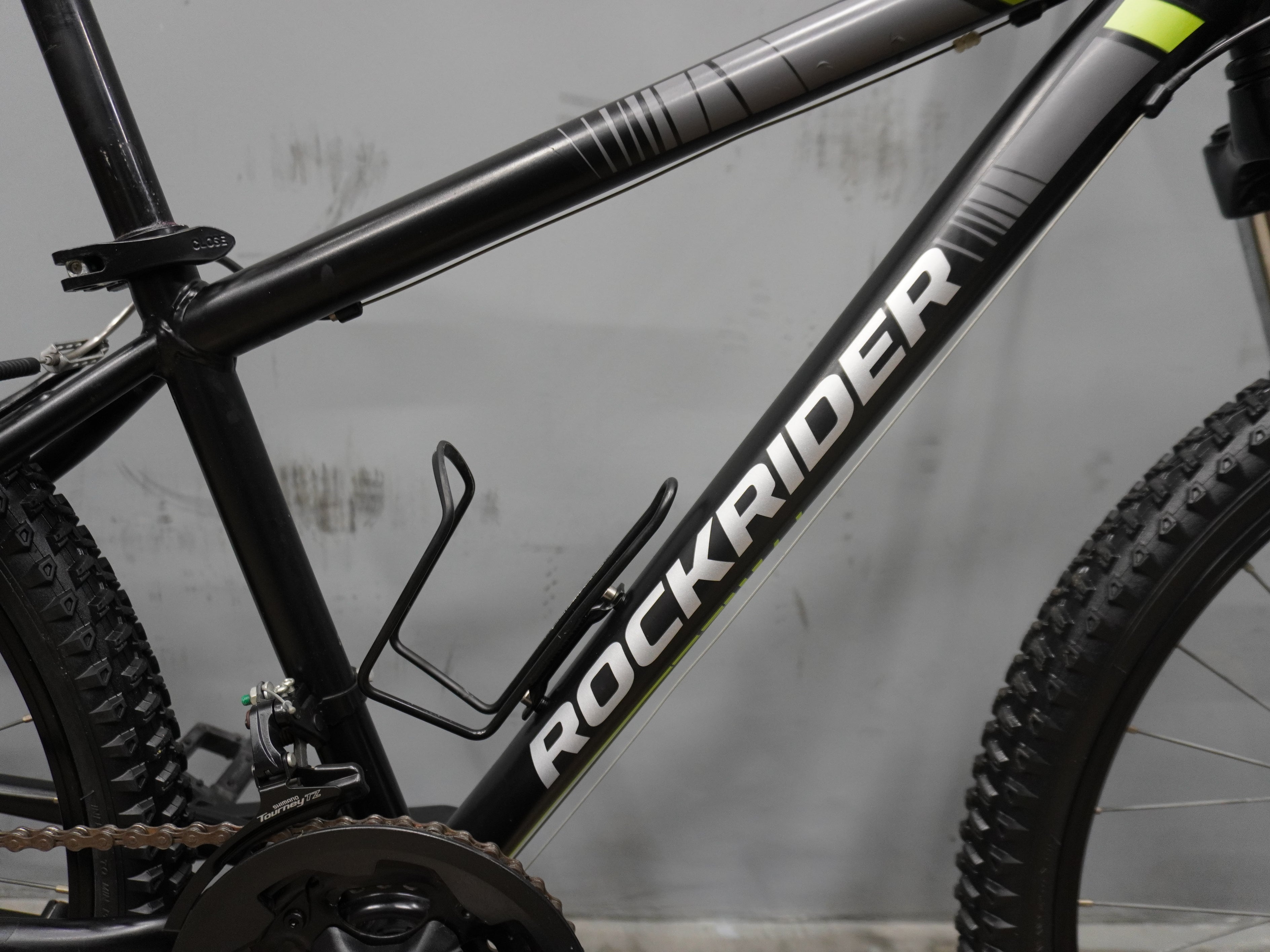B'twin Rockrider ST500 Kids Bike