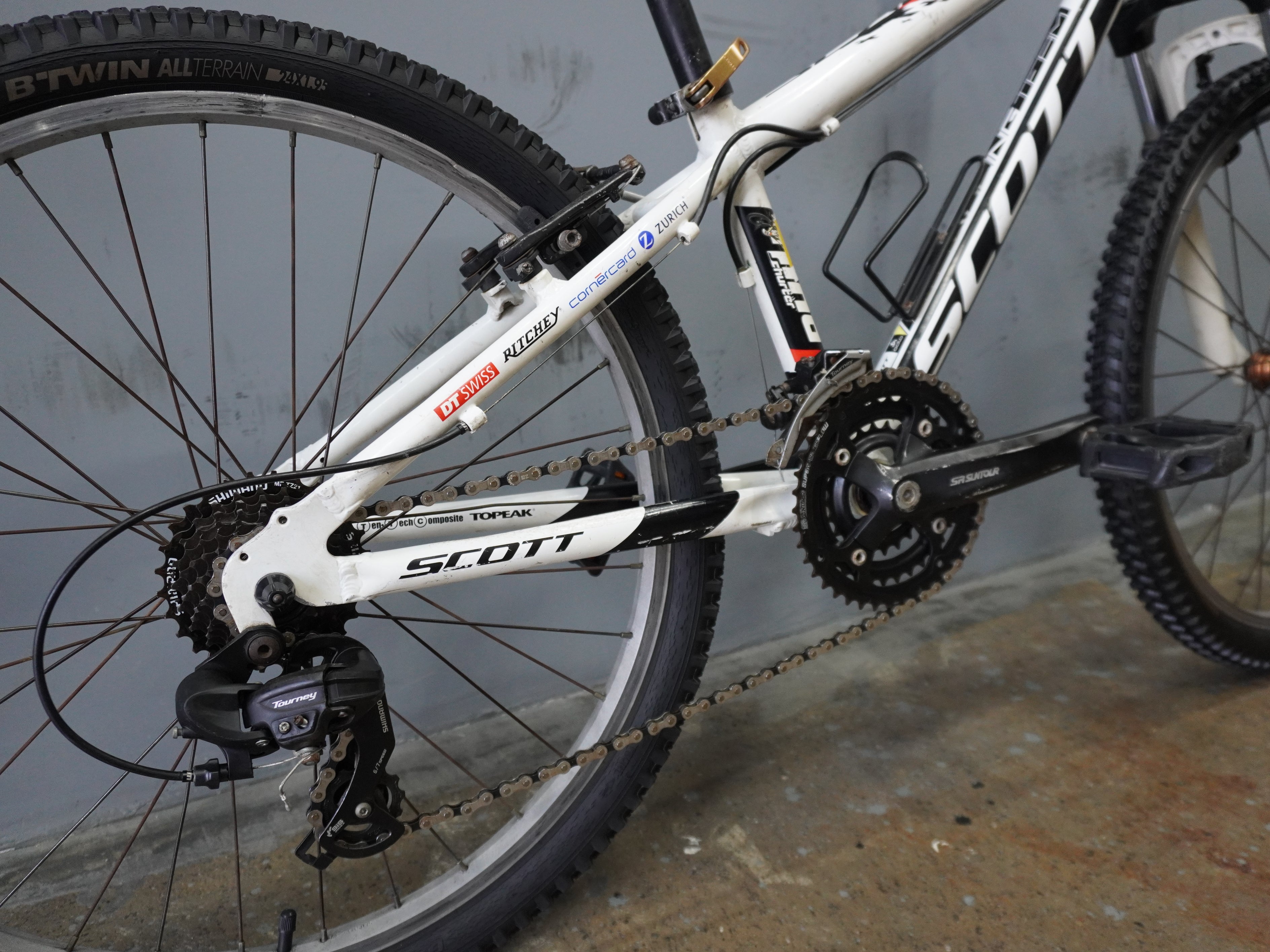 Scott Scale 24"JR Kids Bike