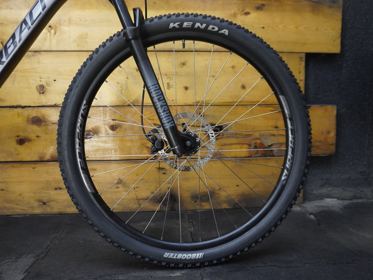 Silverback Stride 29 Deluxe-Mountain Bike