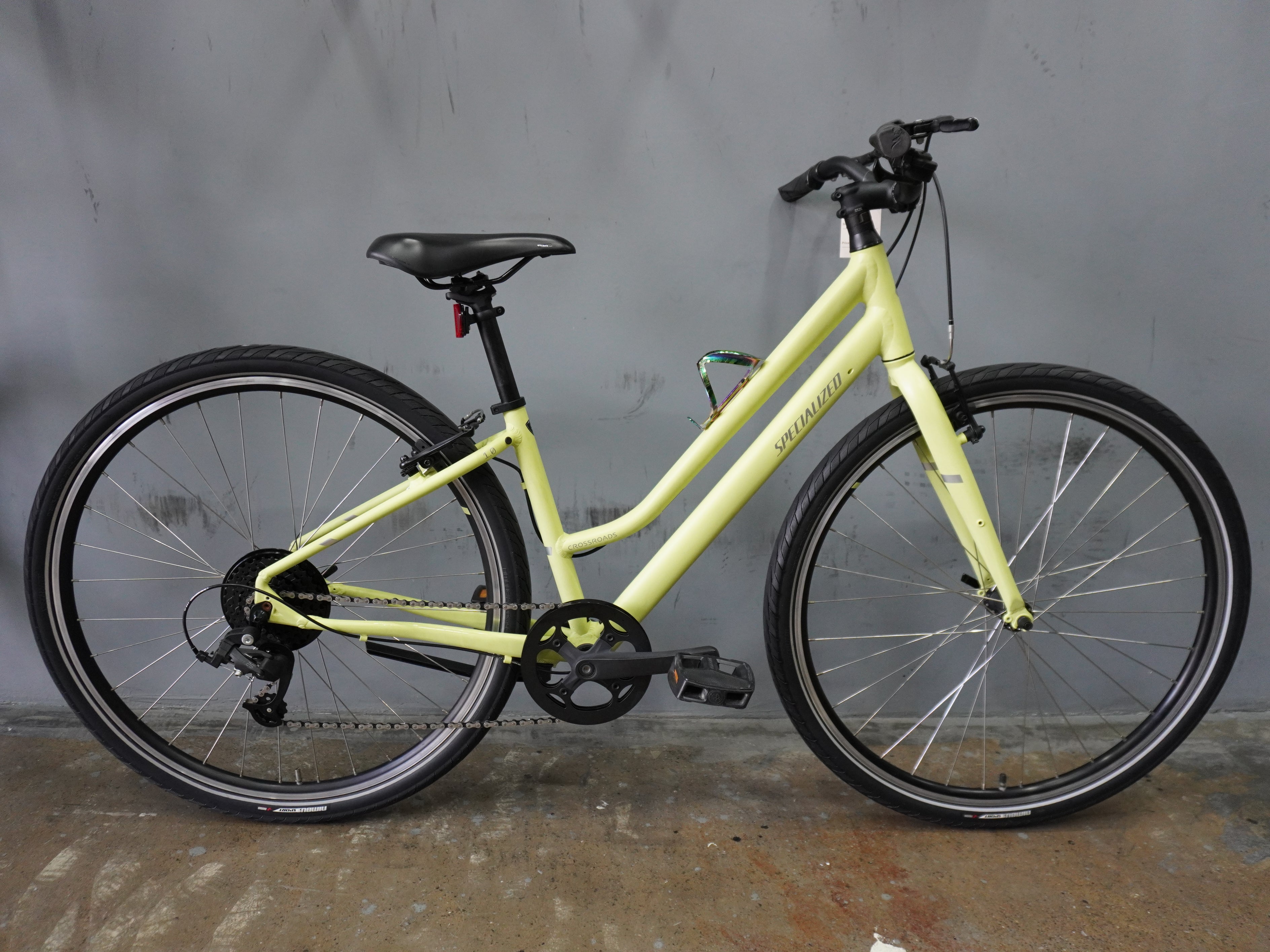 Specialized Crossroads 1.0 Cruiser Bike
