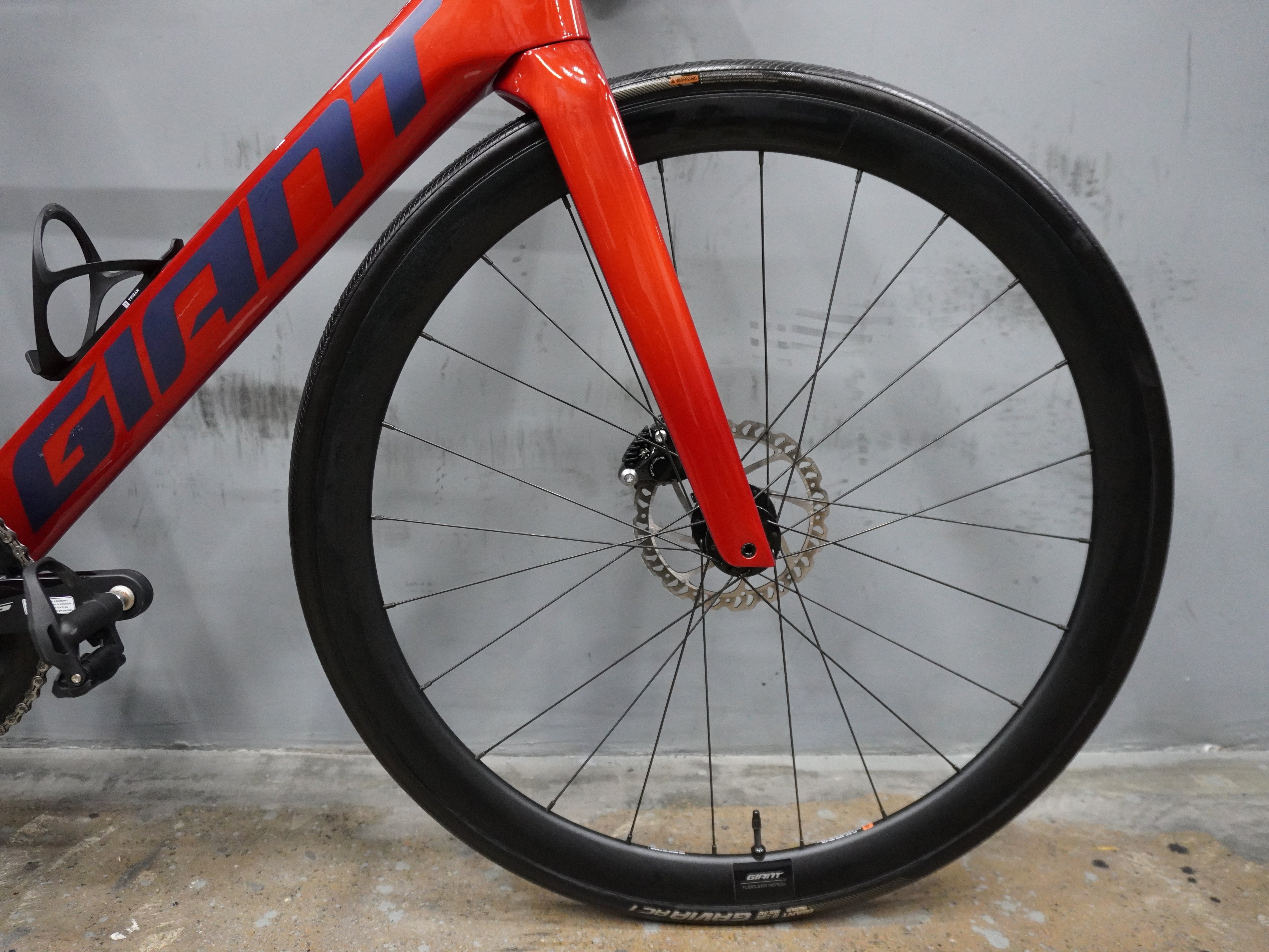 Giant Propel Advanced 2 Road Bike