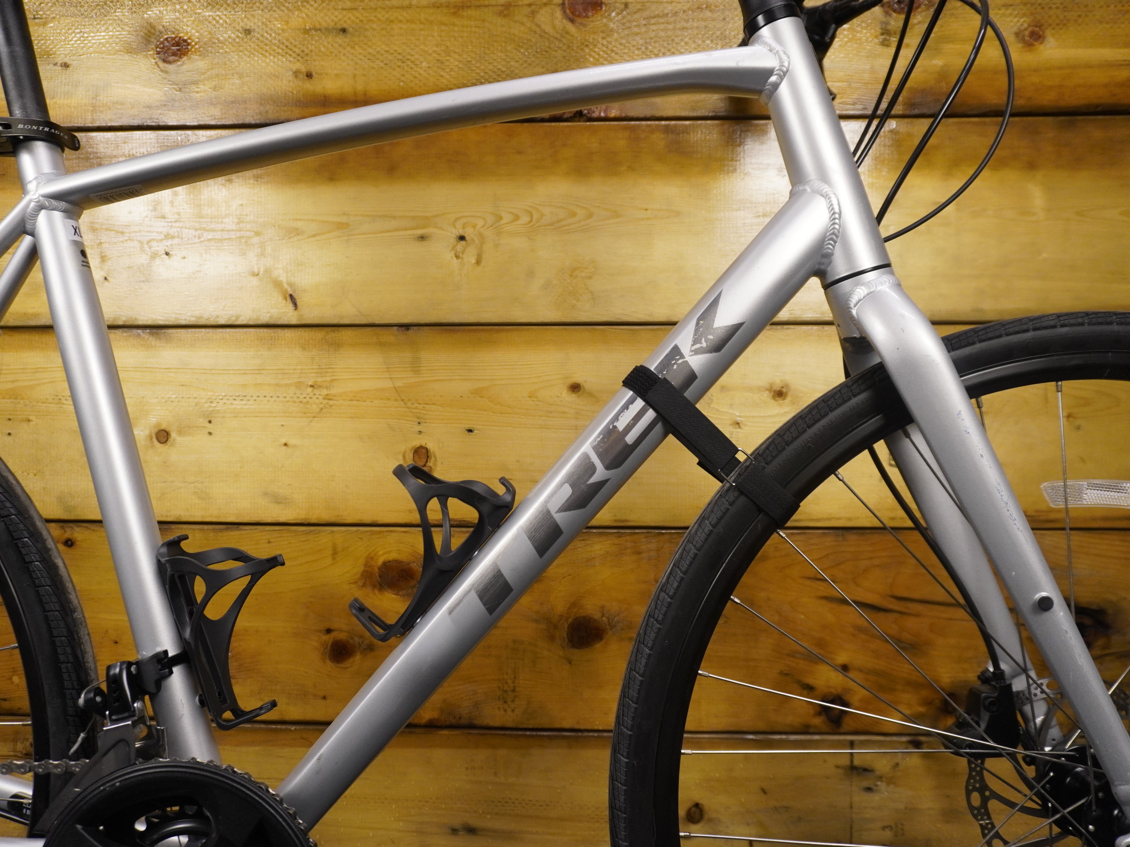 RENT Trek FX2 Hybrid Bike