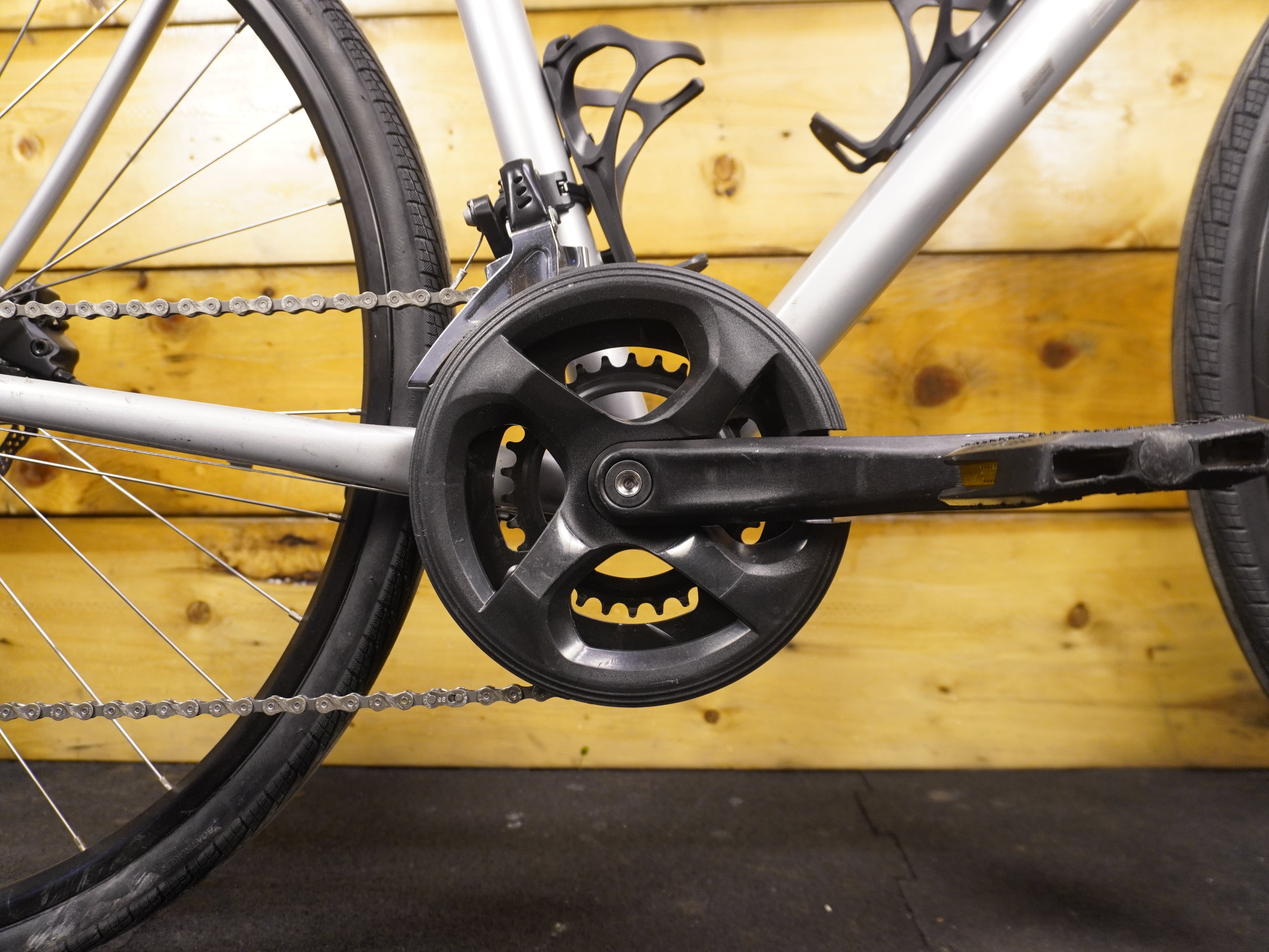 RENT Trek FX2 Hybrid Bike