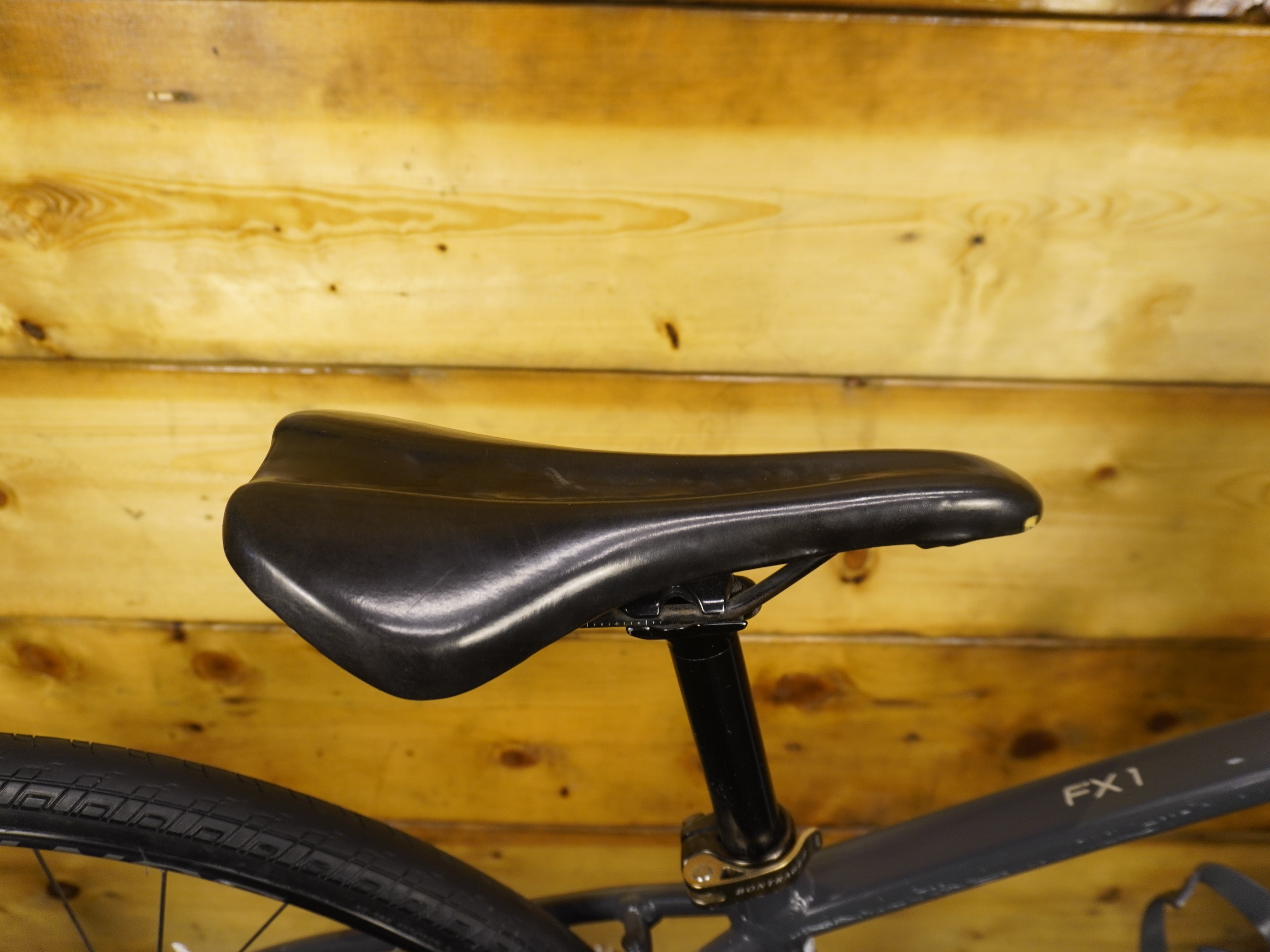 RENT Trek FX1 Hybrid Bike