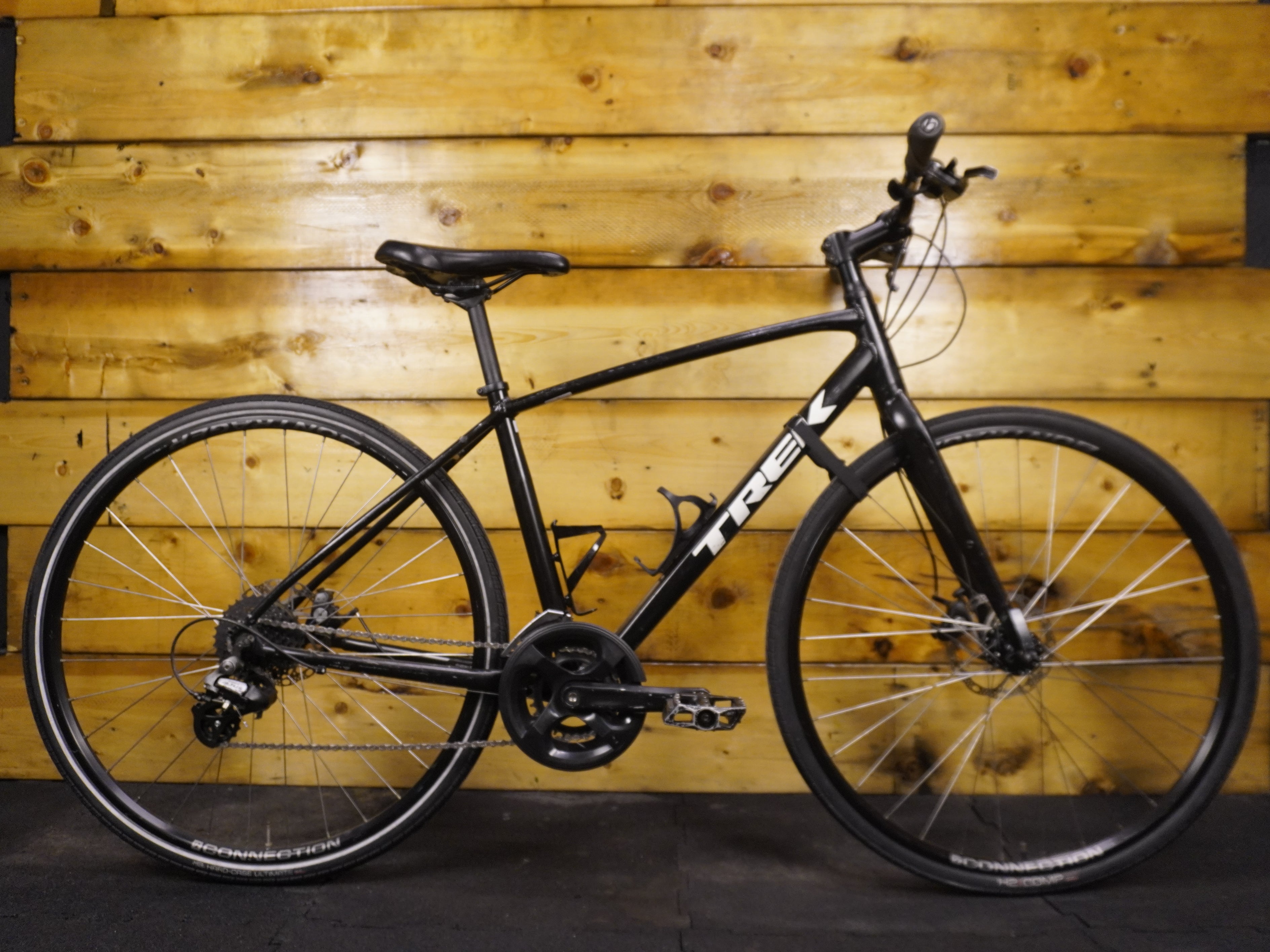 RENT Trek FX1 Hybrid Bike