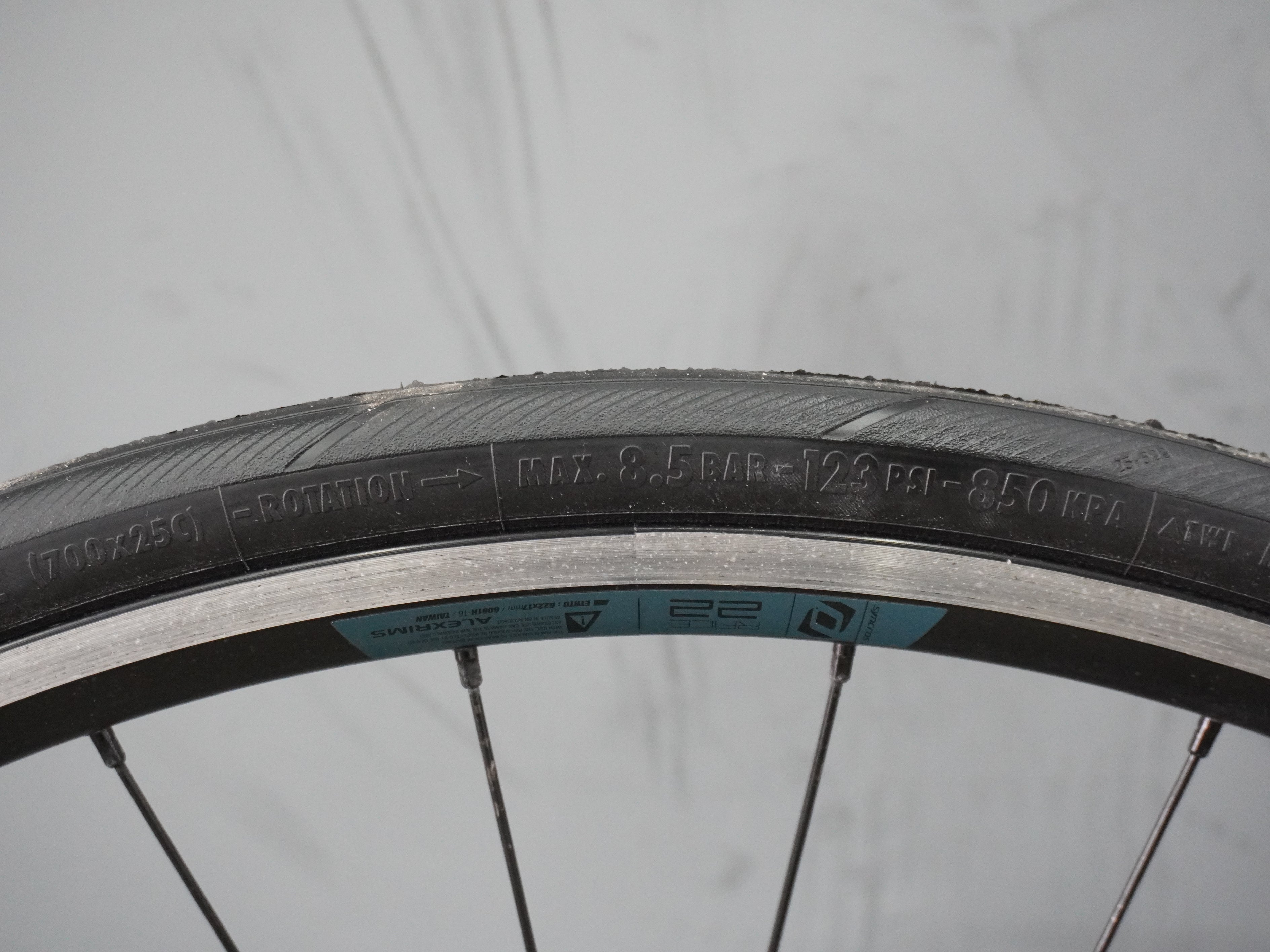 Scott CR1 Carbon Road Bike