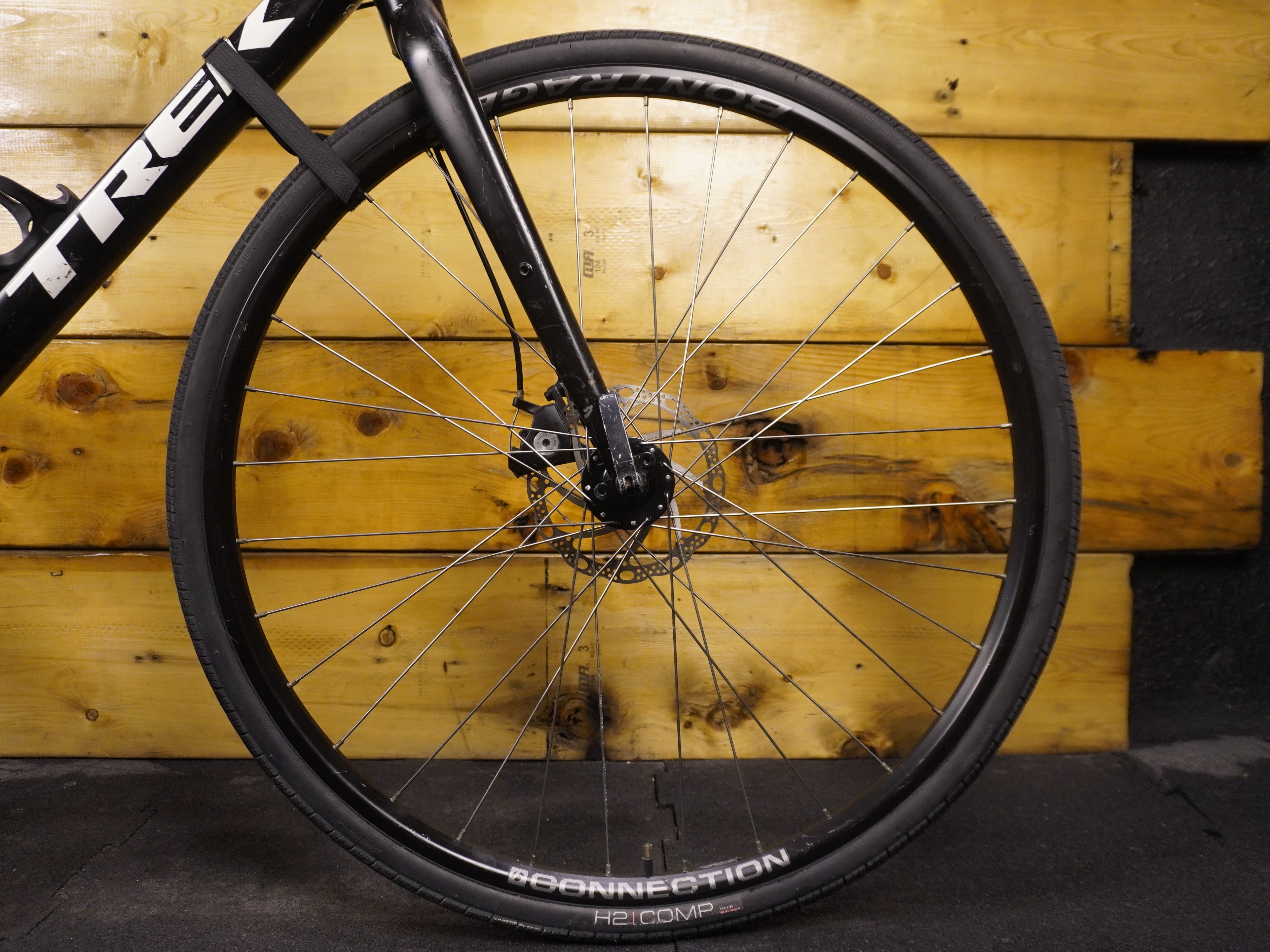 RENT Trek FX1 Hybrid Bike