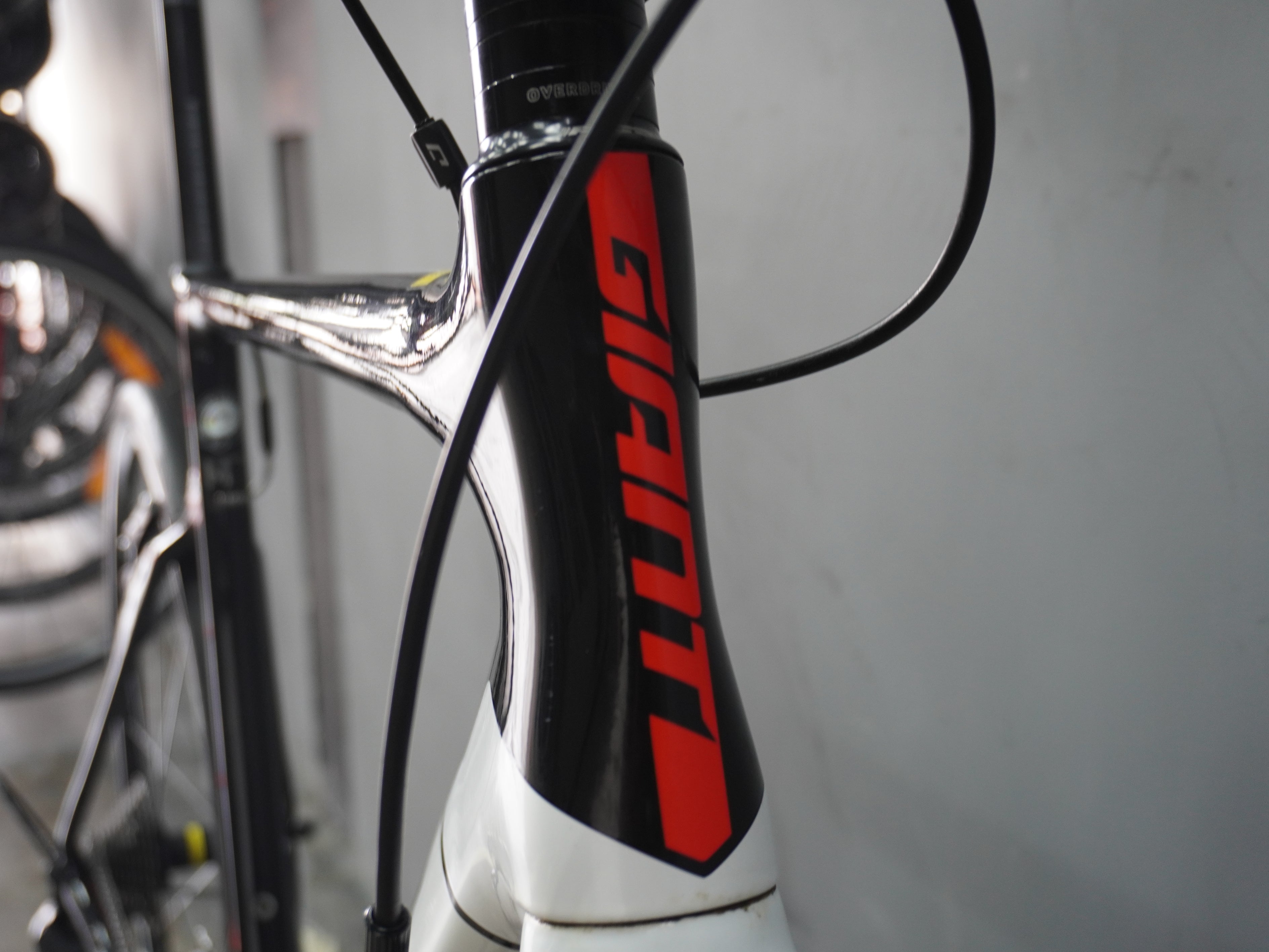 Giant Propel Advanced 2 Road Bike