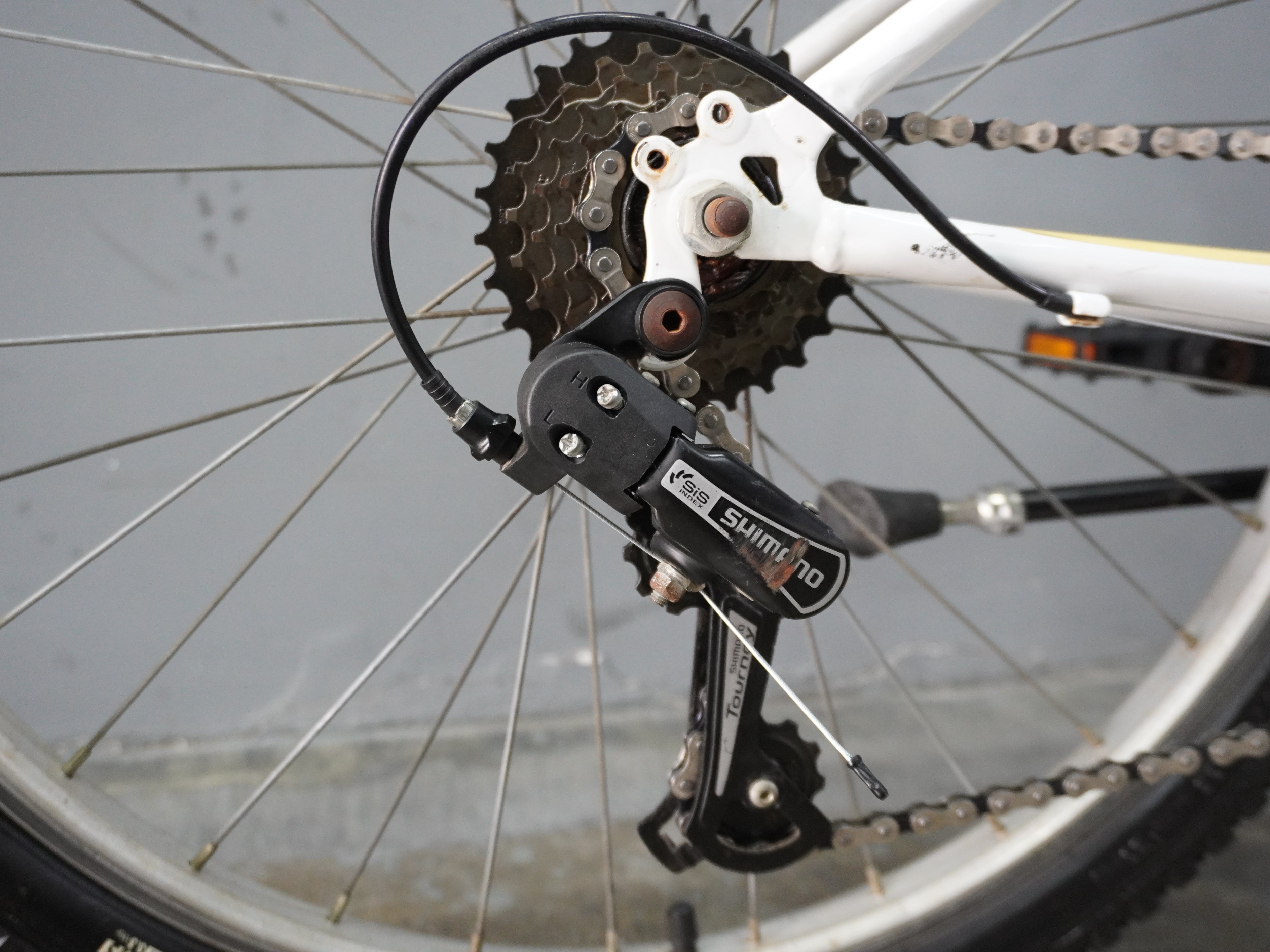 Decathlon Rockrider ST100 Kids Bike