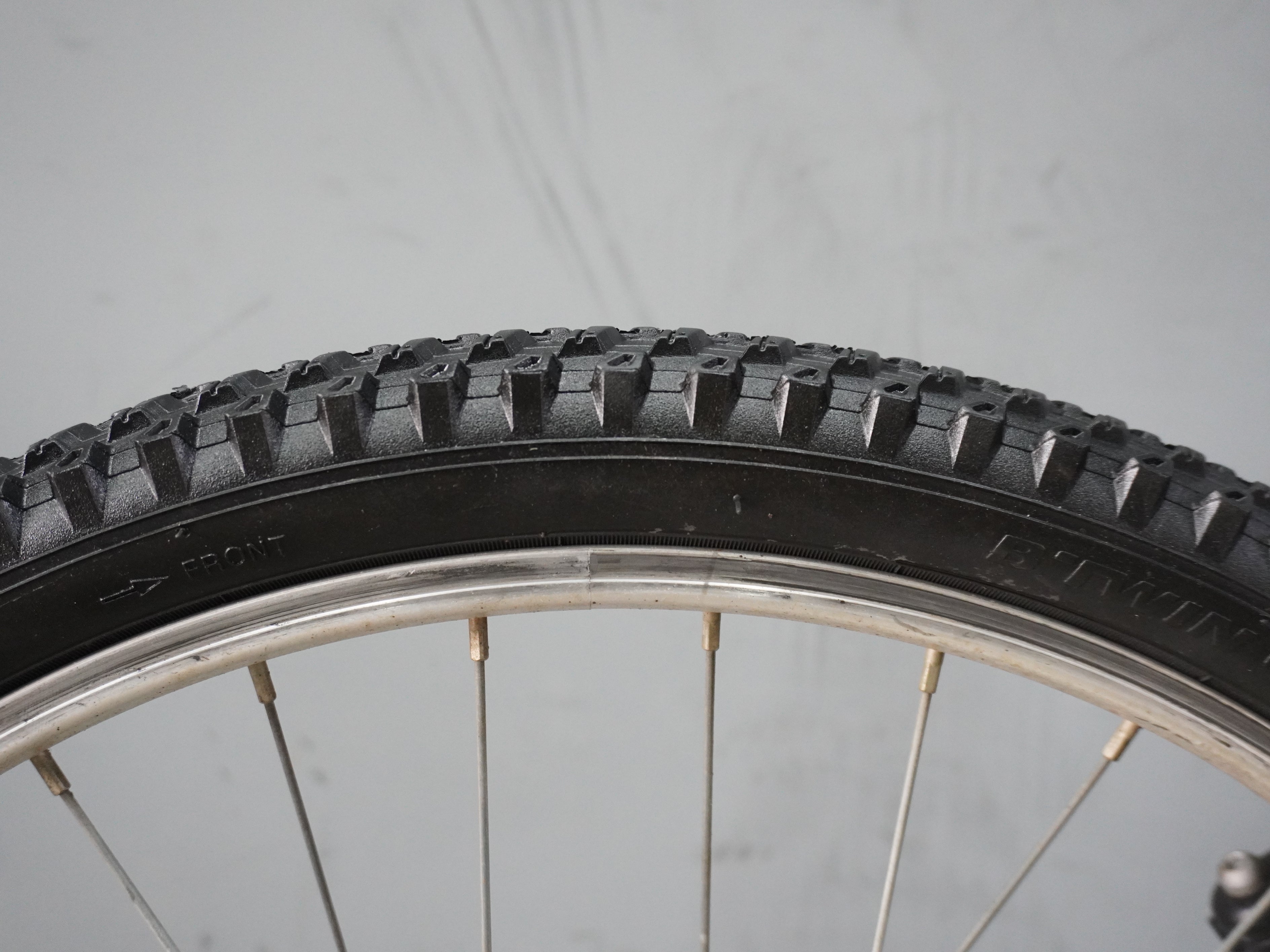 Decathlon Rockrider ST100 Kids Bike