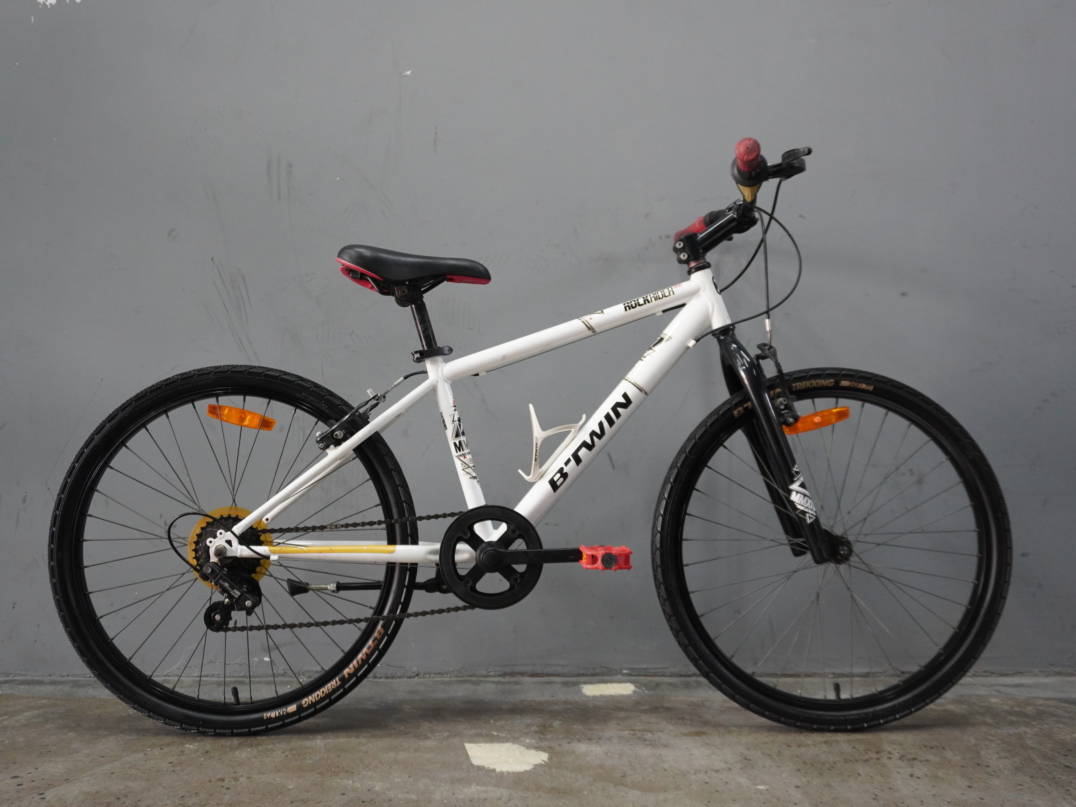 B'twin Rockrider 300 Kids Bike