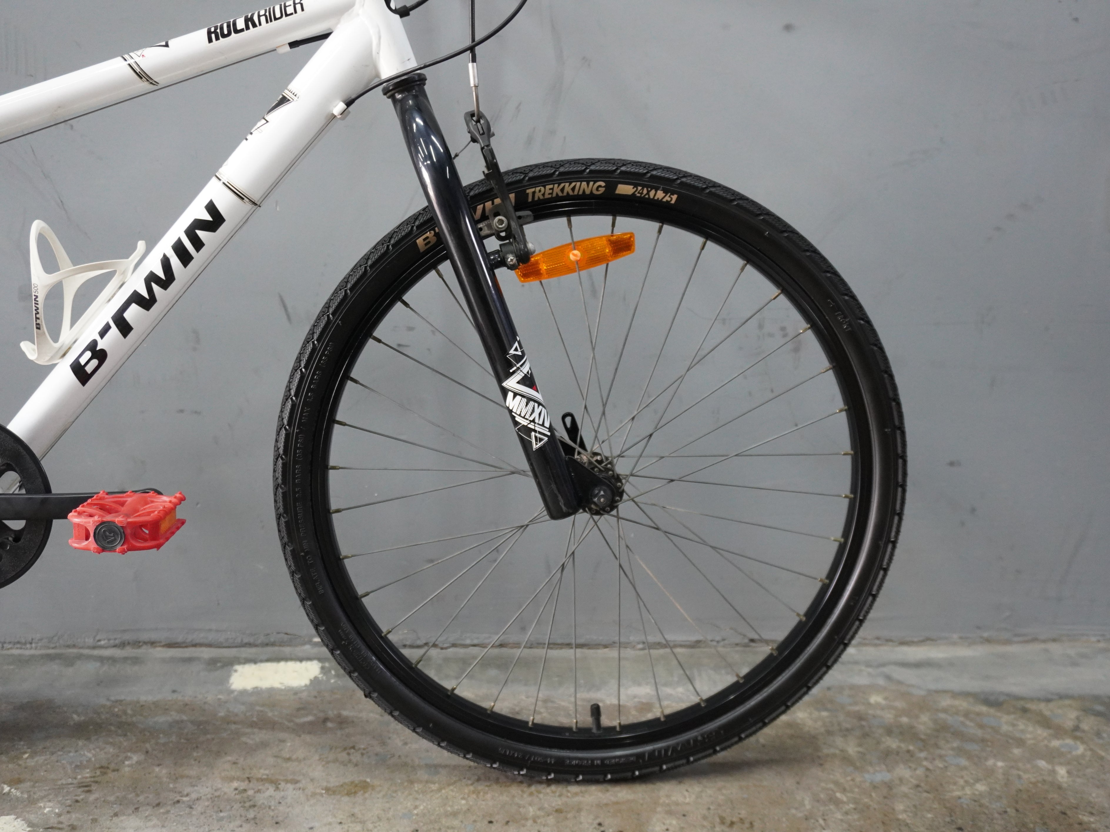 B'twin Rockrider 300 Kids Bike