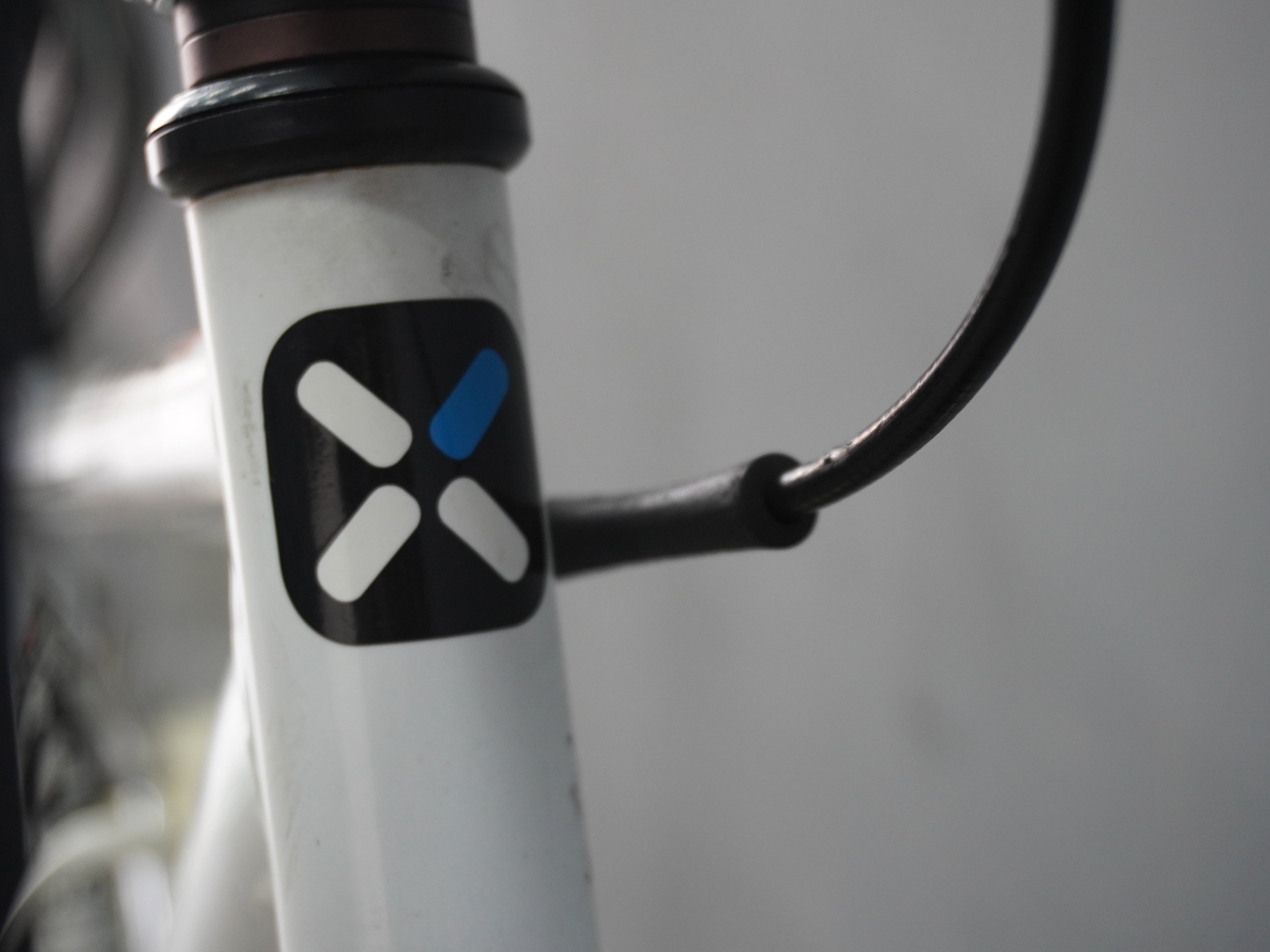 B'twin Rockrider 300 Kids Bike