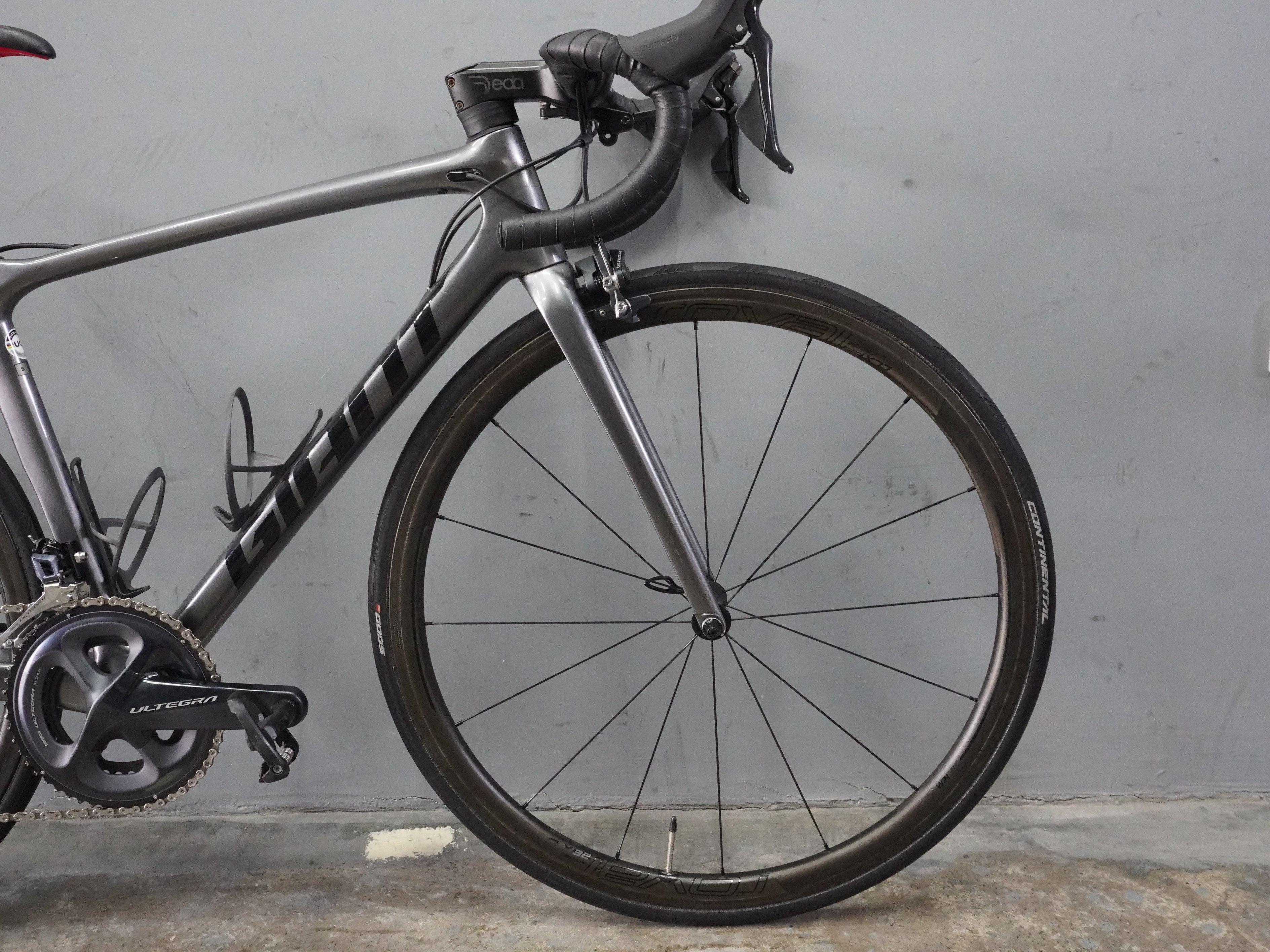 Giant TCR Advanced 1 Road Bike