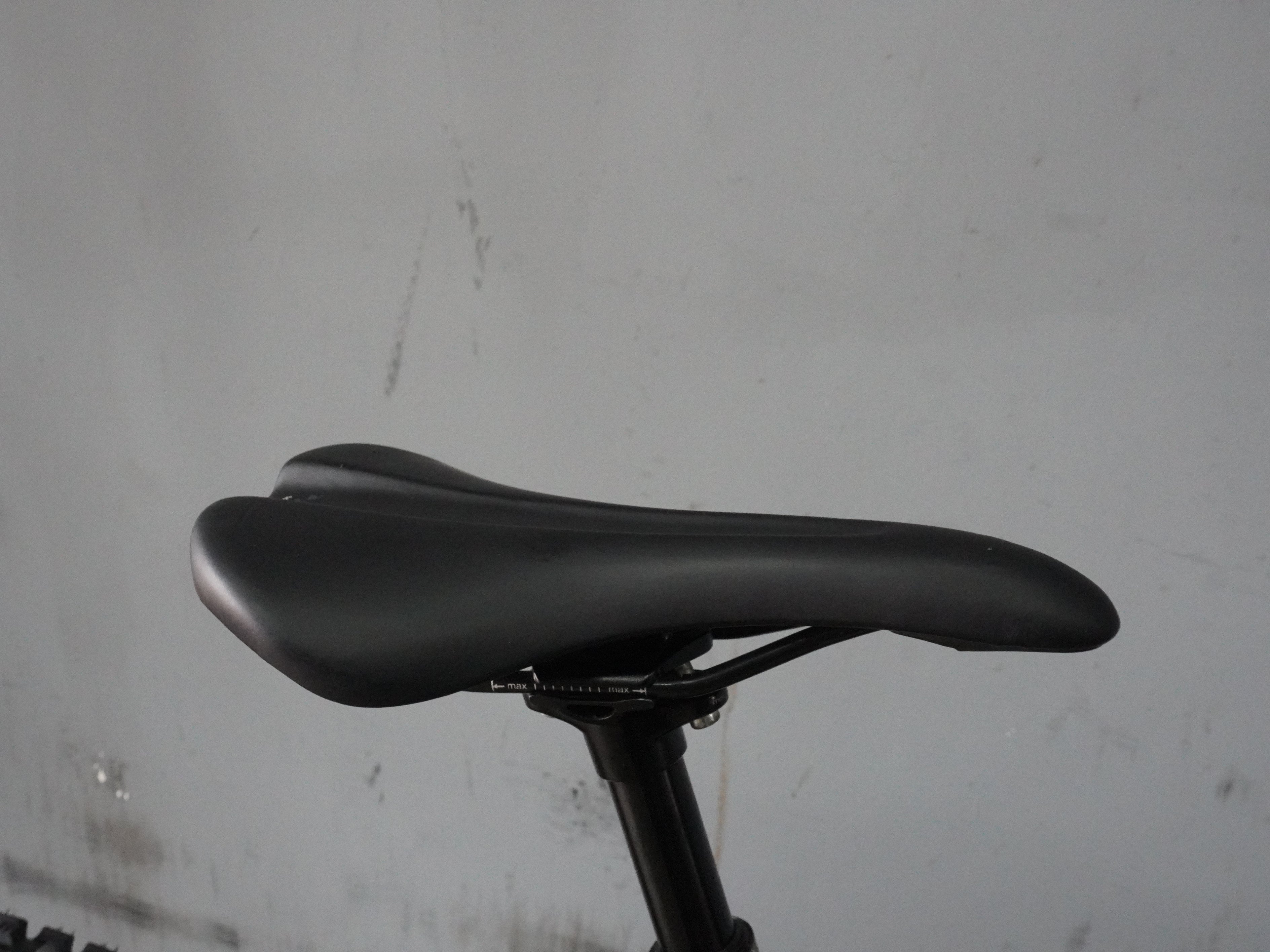 Commencal Meta AM Mountain Bike