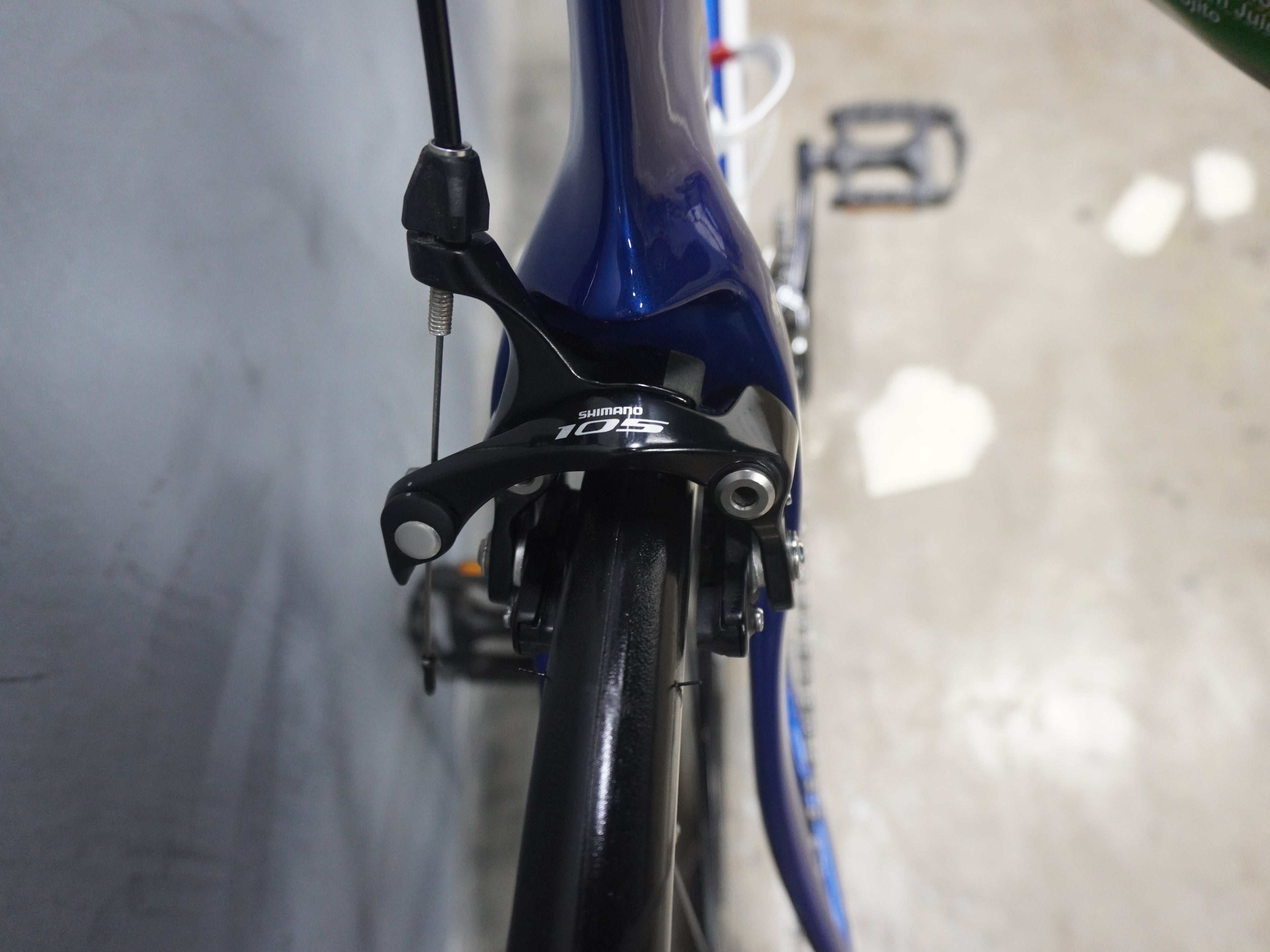 Fuji Transonic 2.7 Road Bike