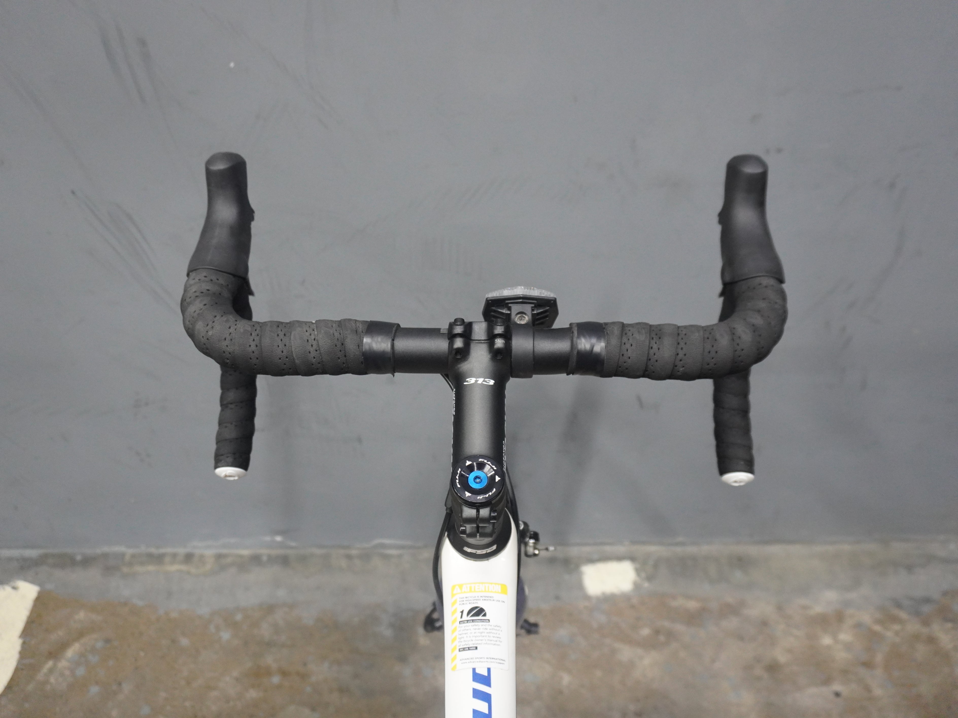 Fuji Transonic 2.7 Road Bike