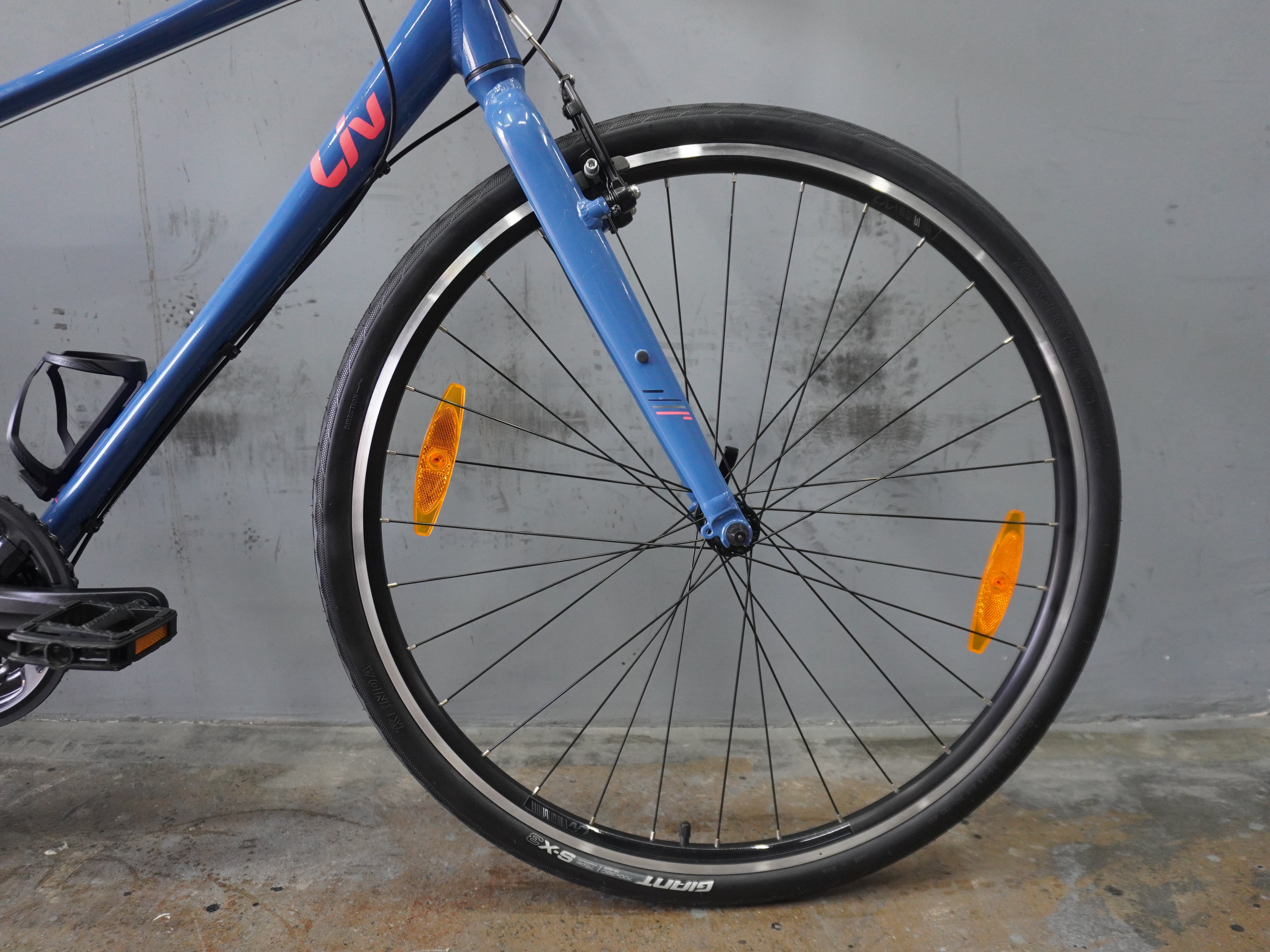 Liv Alight 2 Hybrid Bike