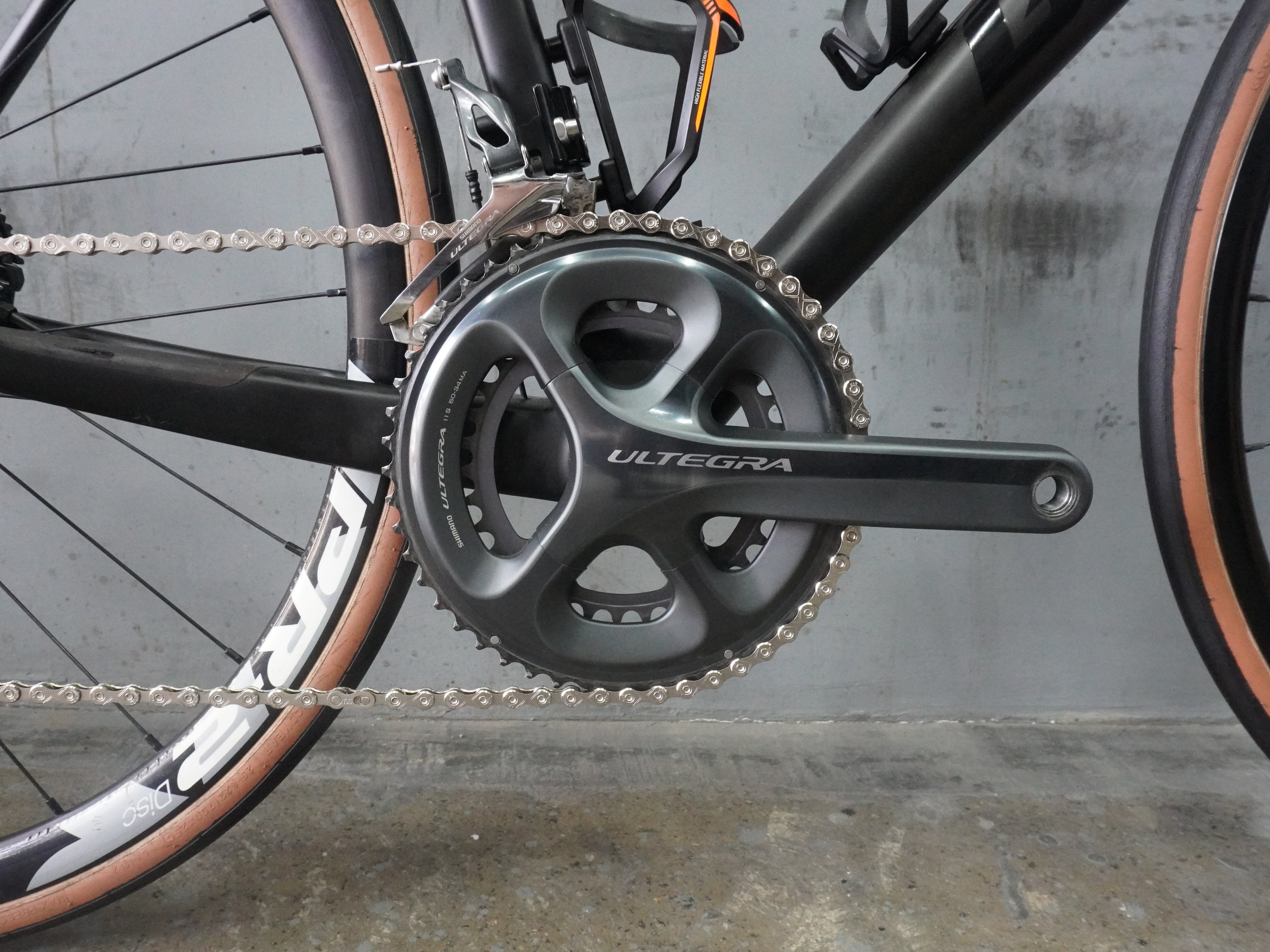 Giant Defy Advanced 1 Road Bike