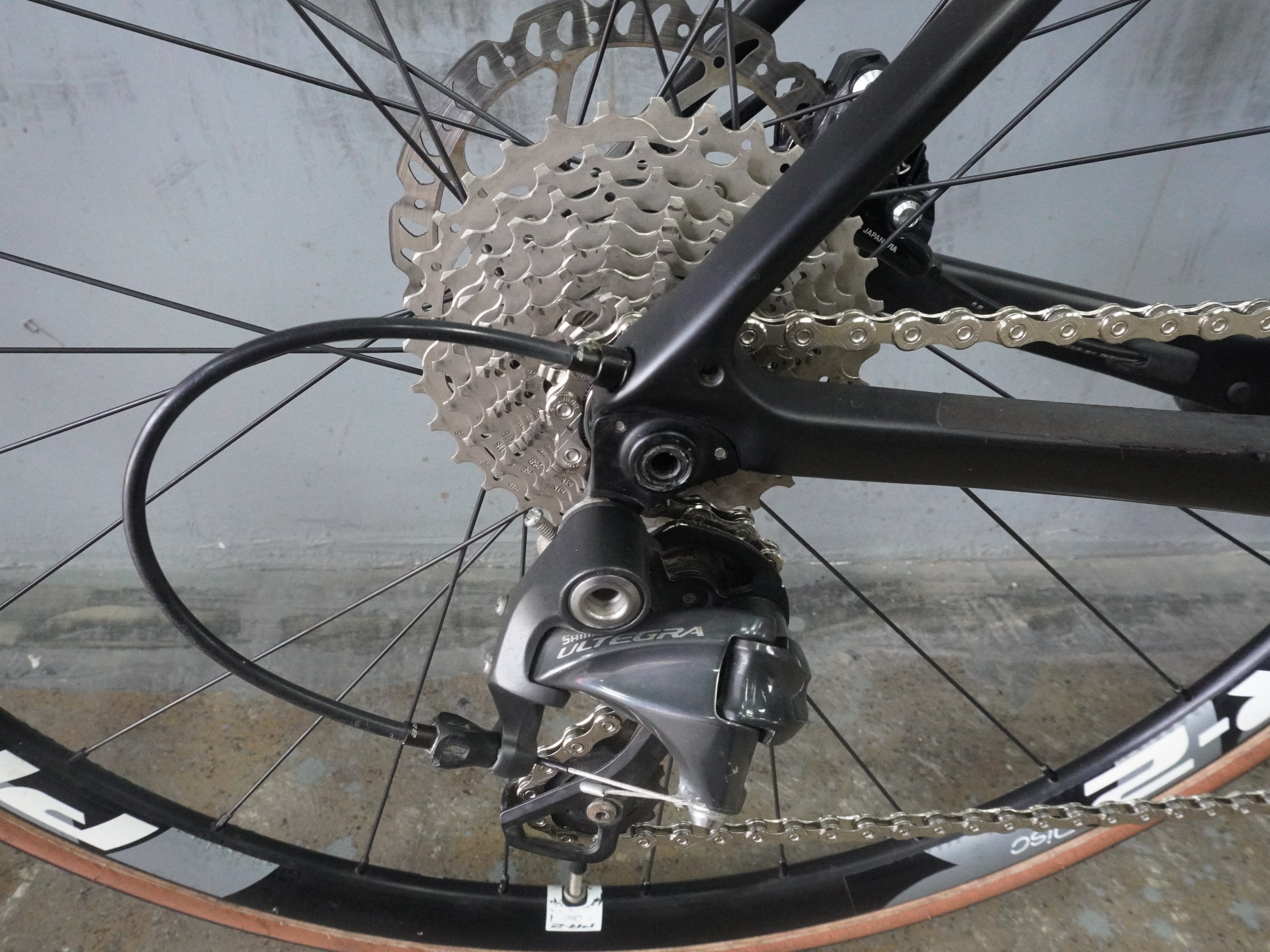 Giant Defy Advanced 1 Road Bike