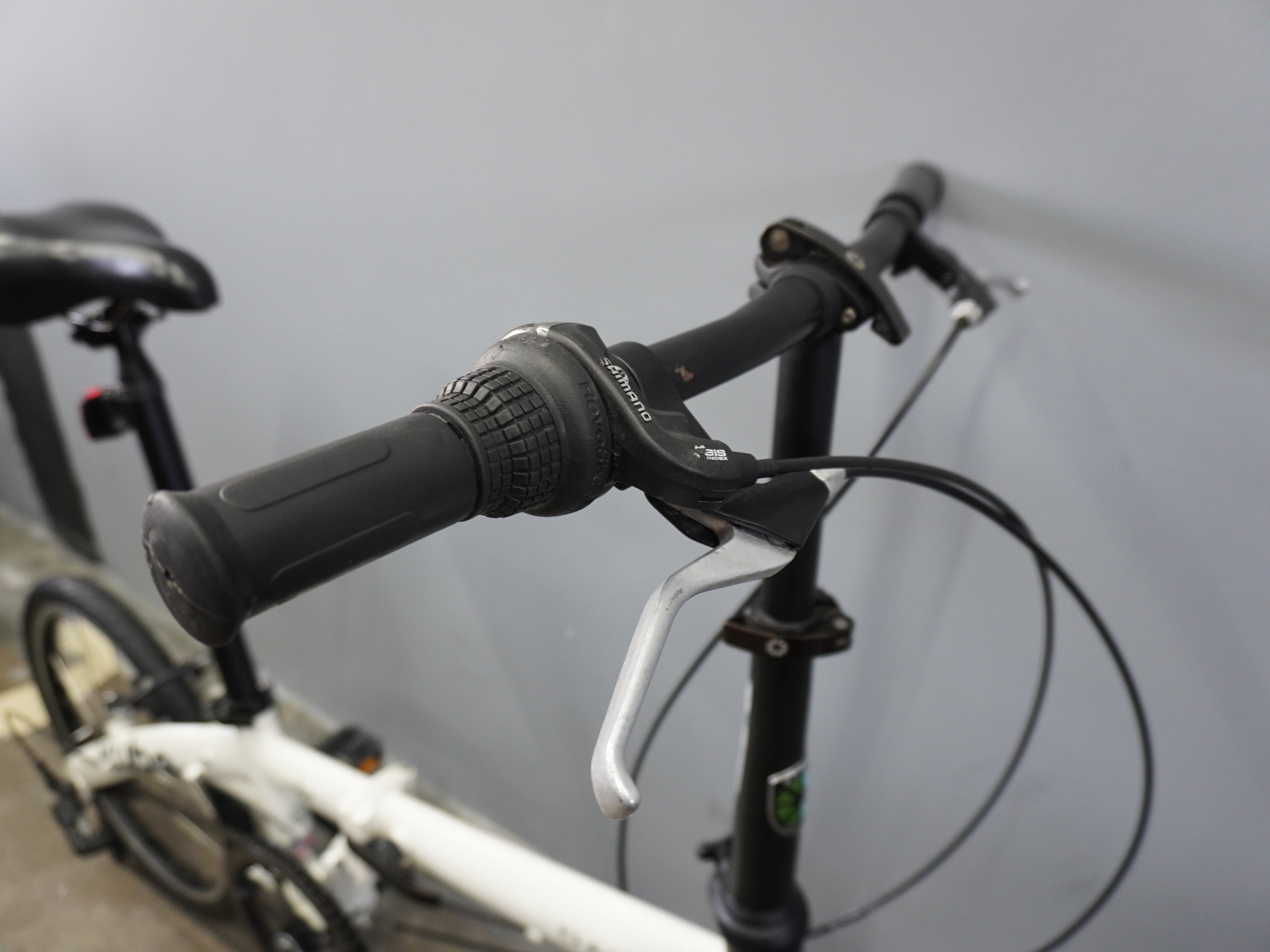 Dahon Vybe V7 Folding Bike