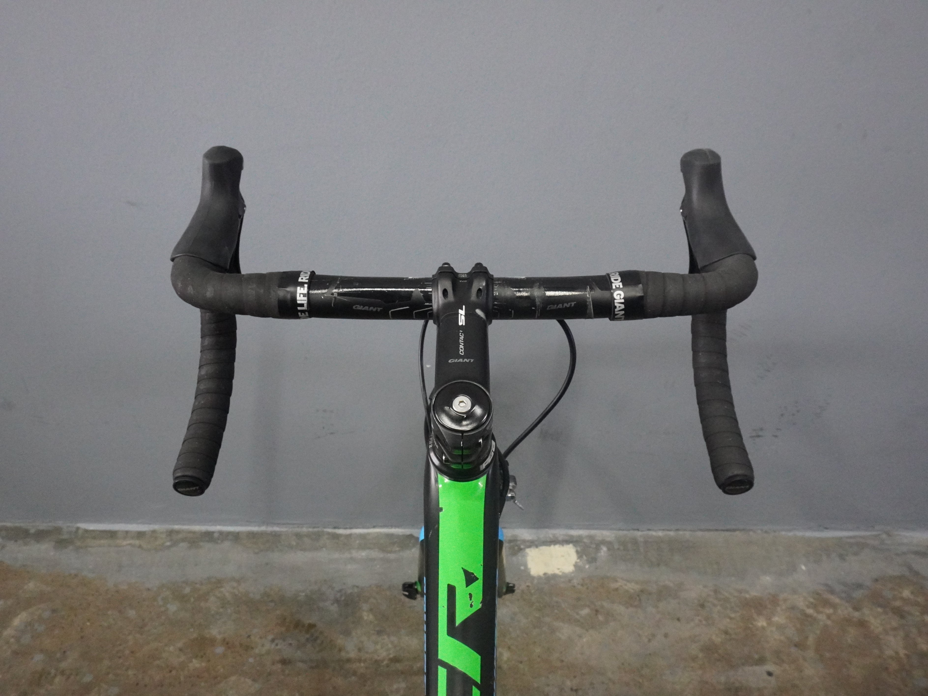 Giant TCR Advanced 1 Road Bike