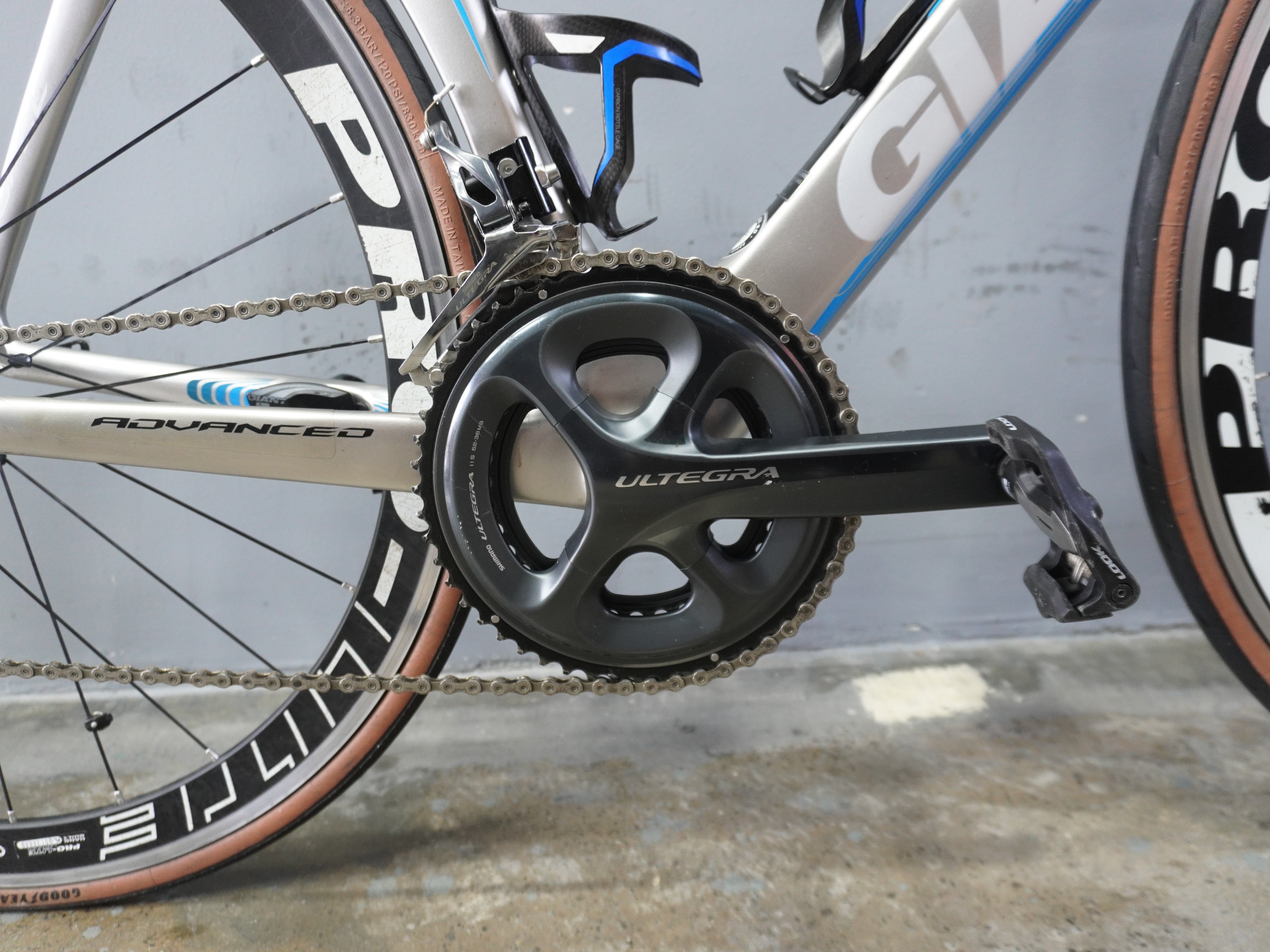 Giant Propel Advanced 2 Road Bike