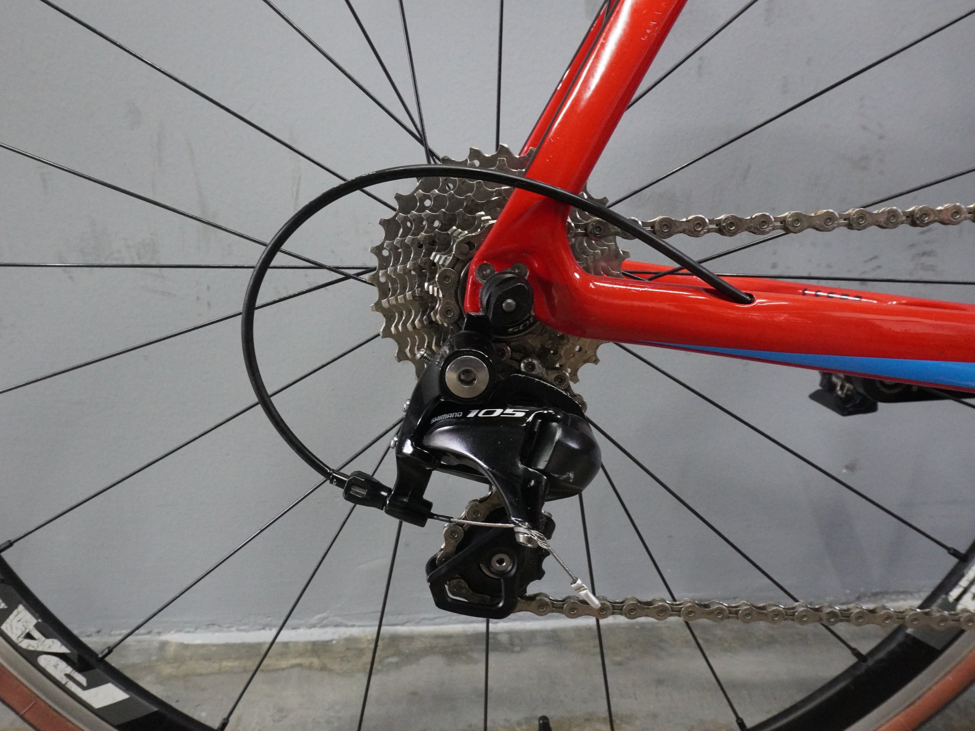 Giant Propel Advanced 2 Road Bike