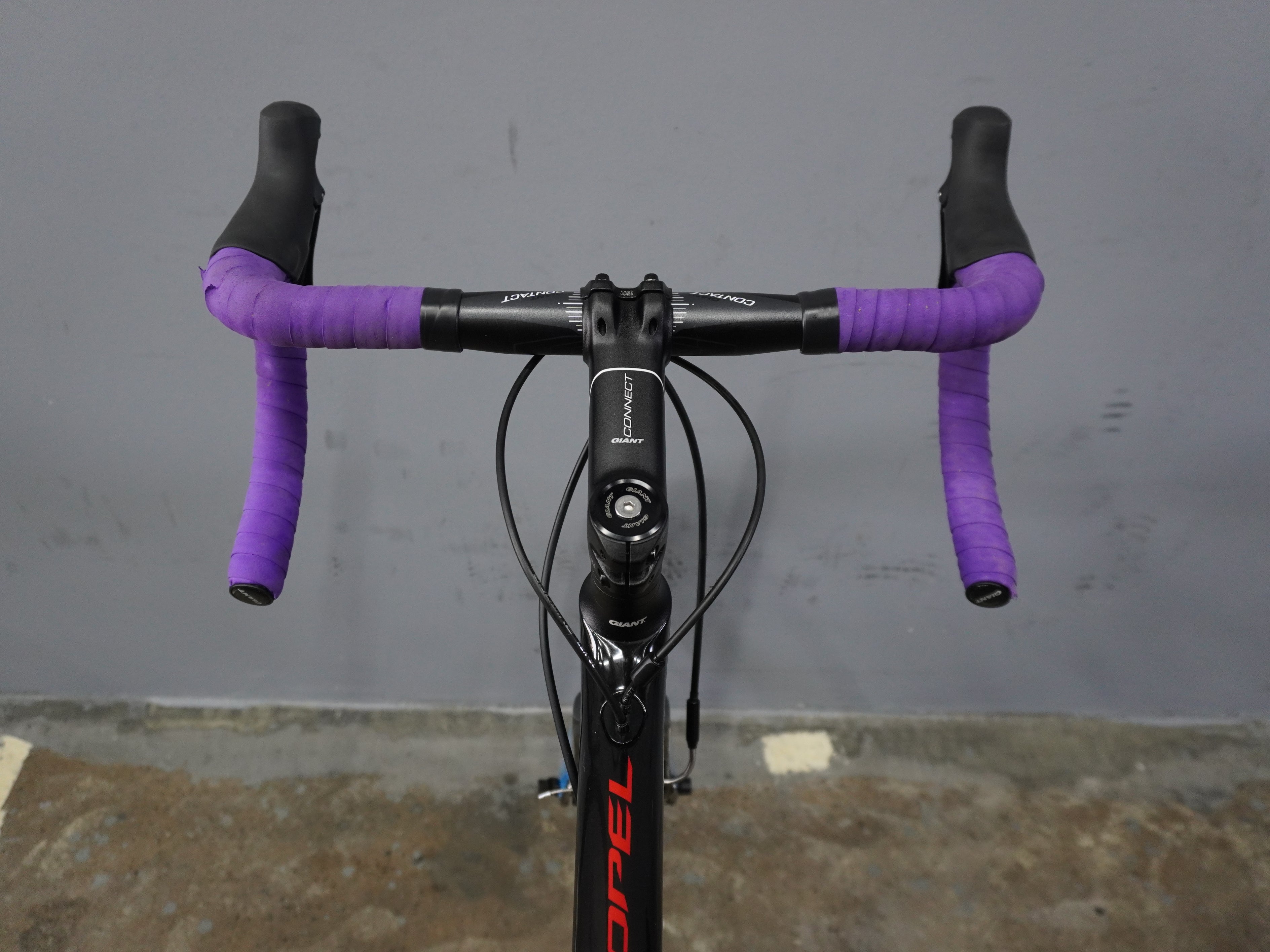 Giant Propel Advanced 2 Road Bike