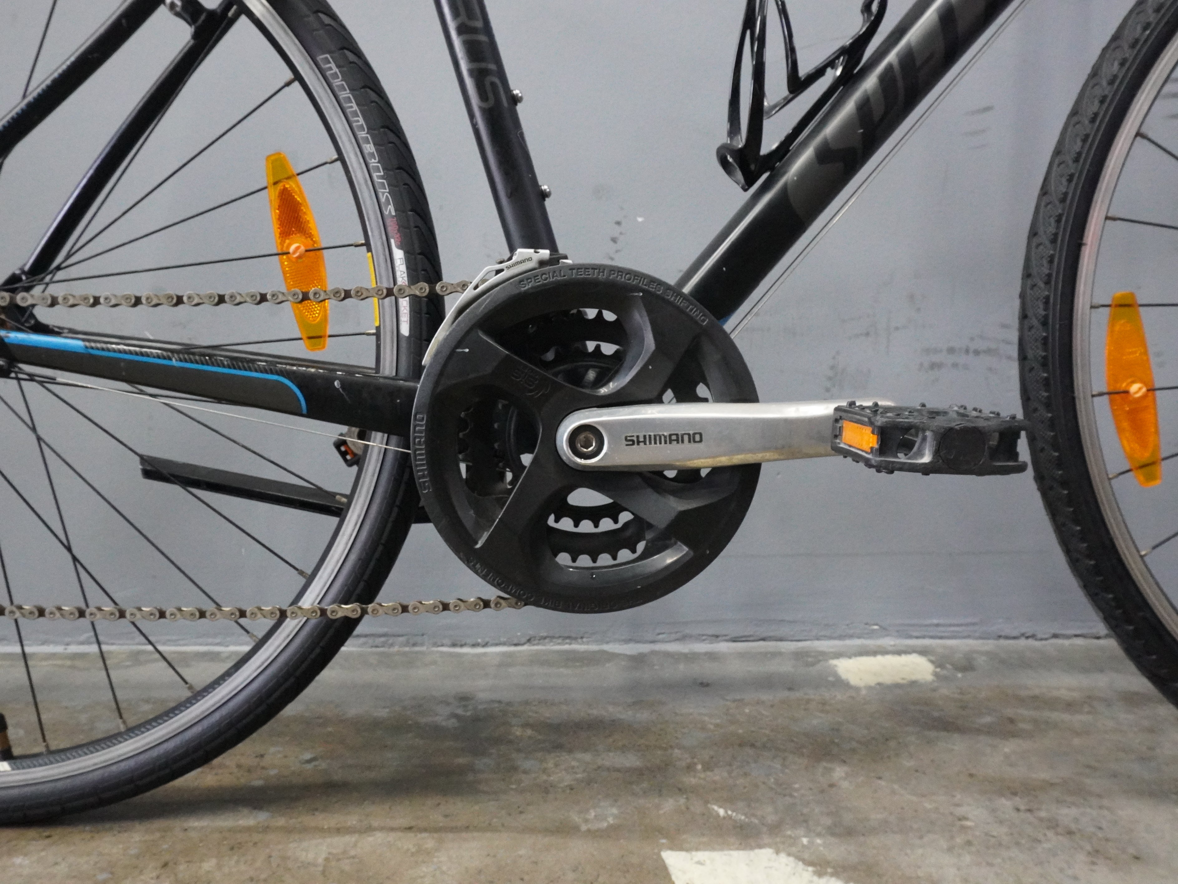 Specialized Sirrus Hybrid Bike