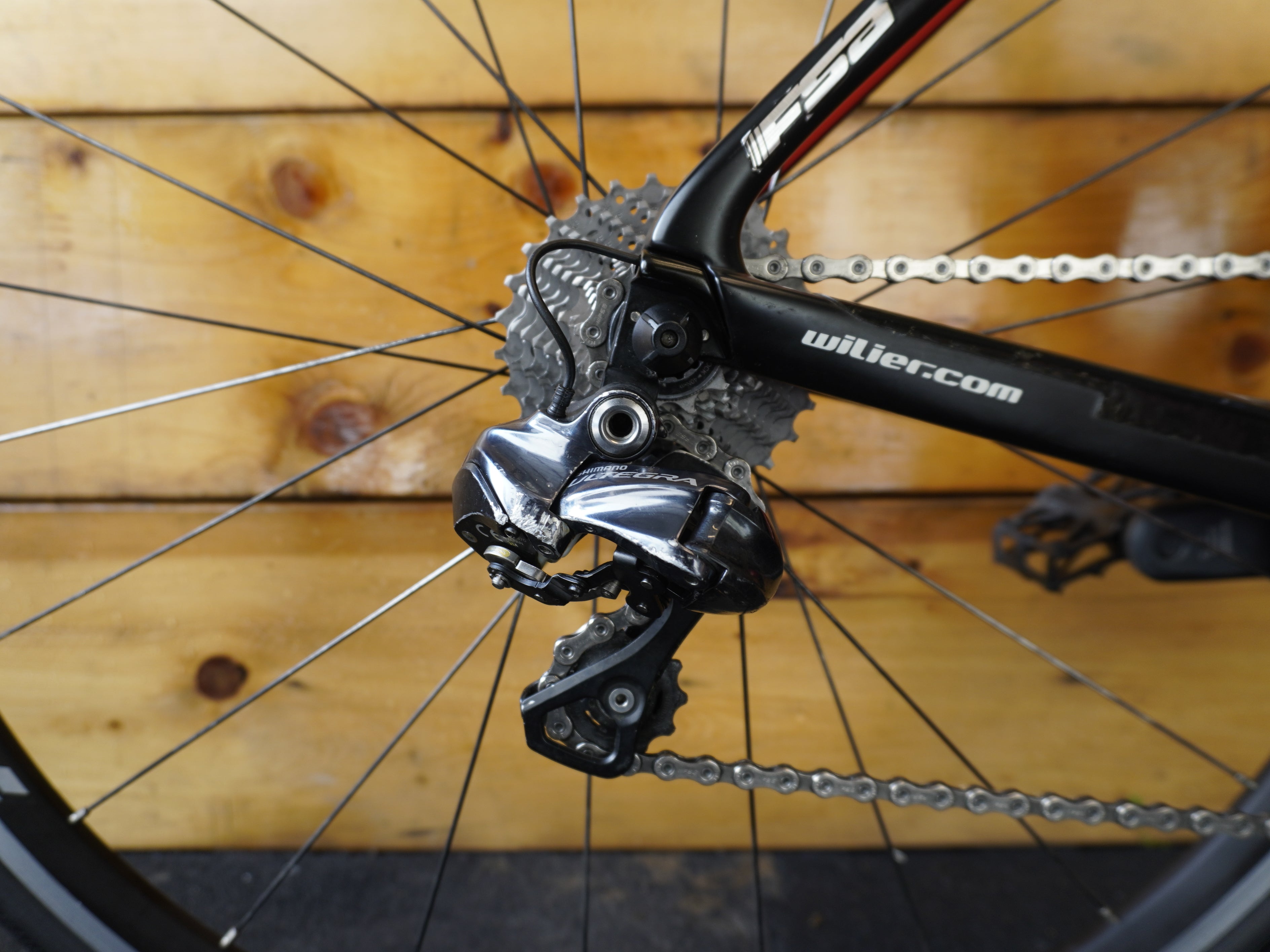 RENT Willier Centa10 Air Di2 Road Bike