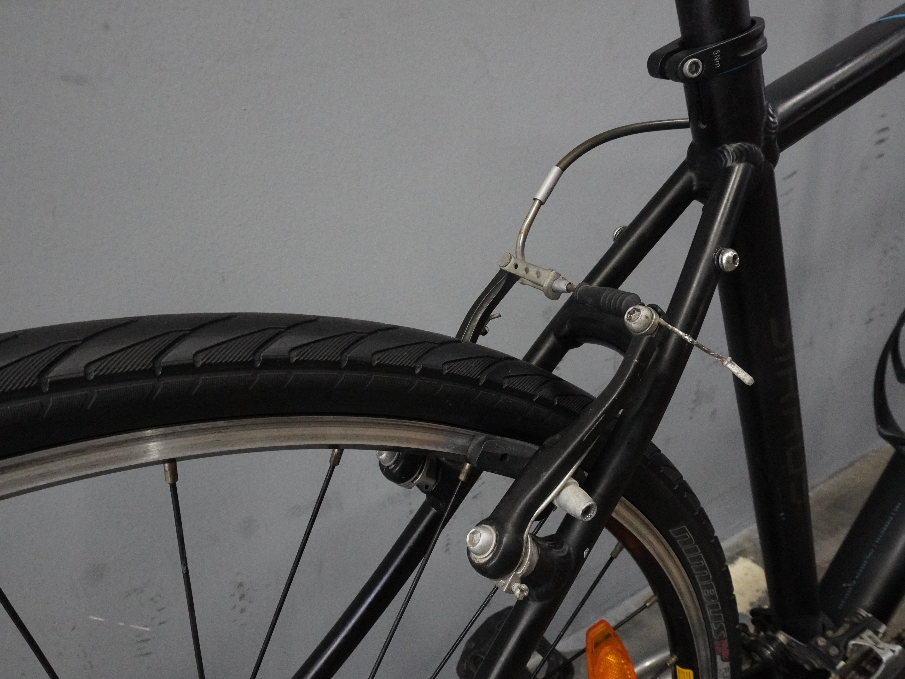 Specialized Sirrus Hybrid Bike