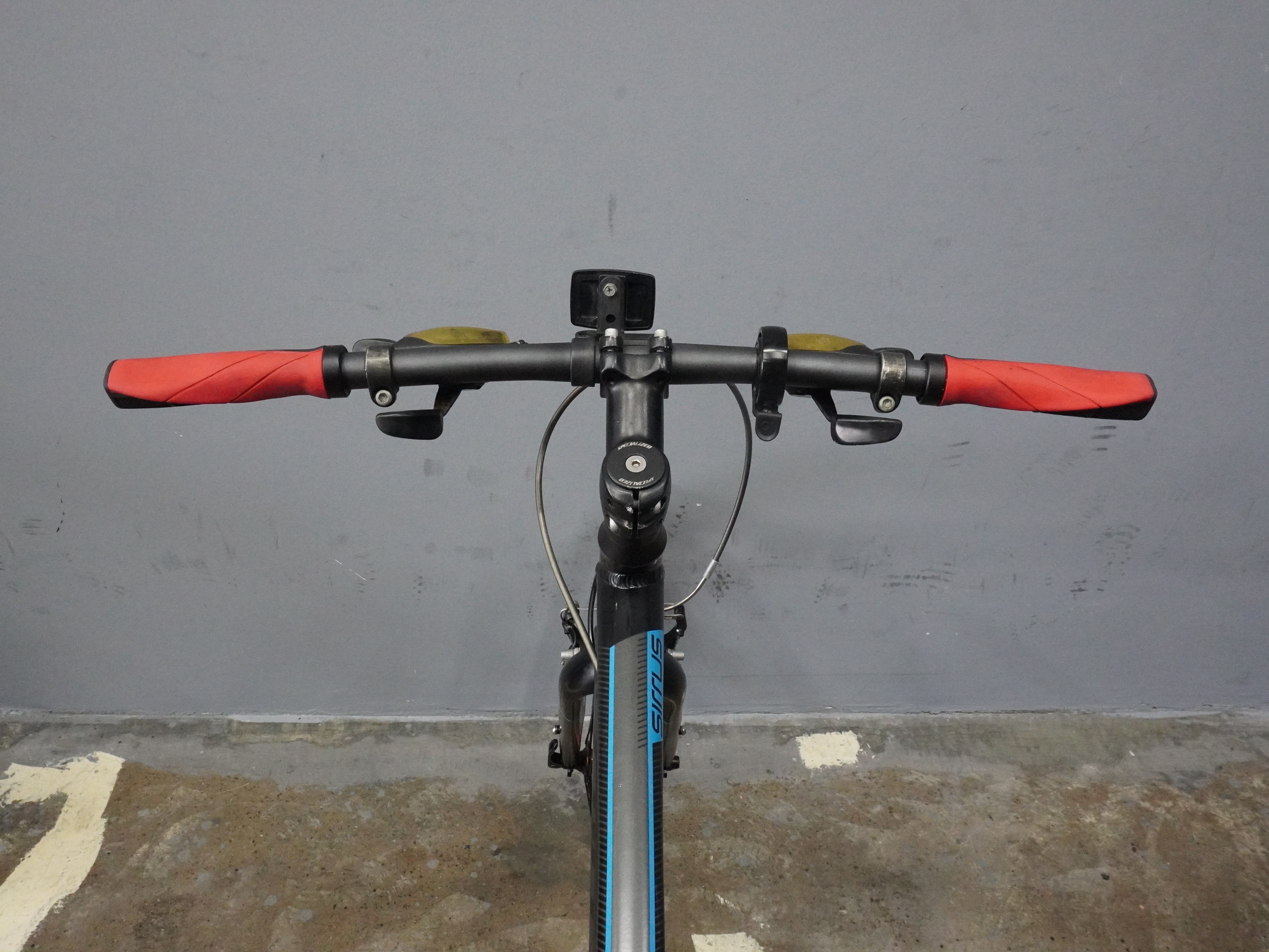 Specialized Sirrus Hybrid Bike