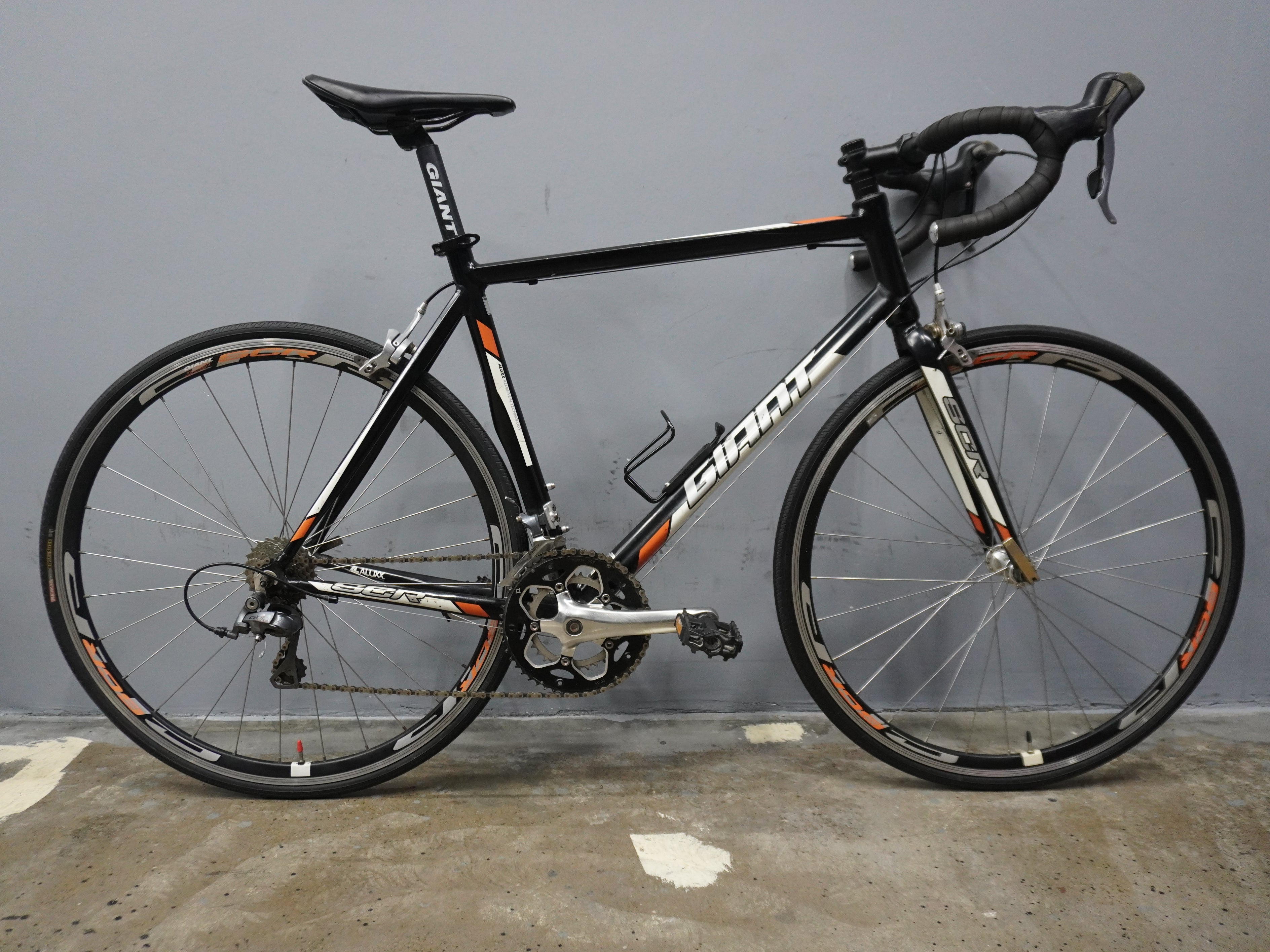 Giant SCR Road Bike