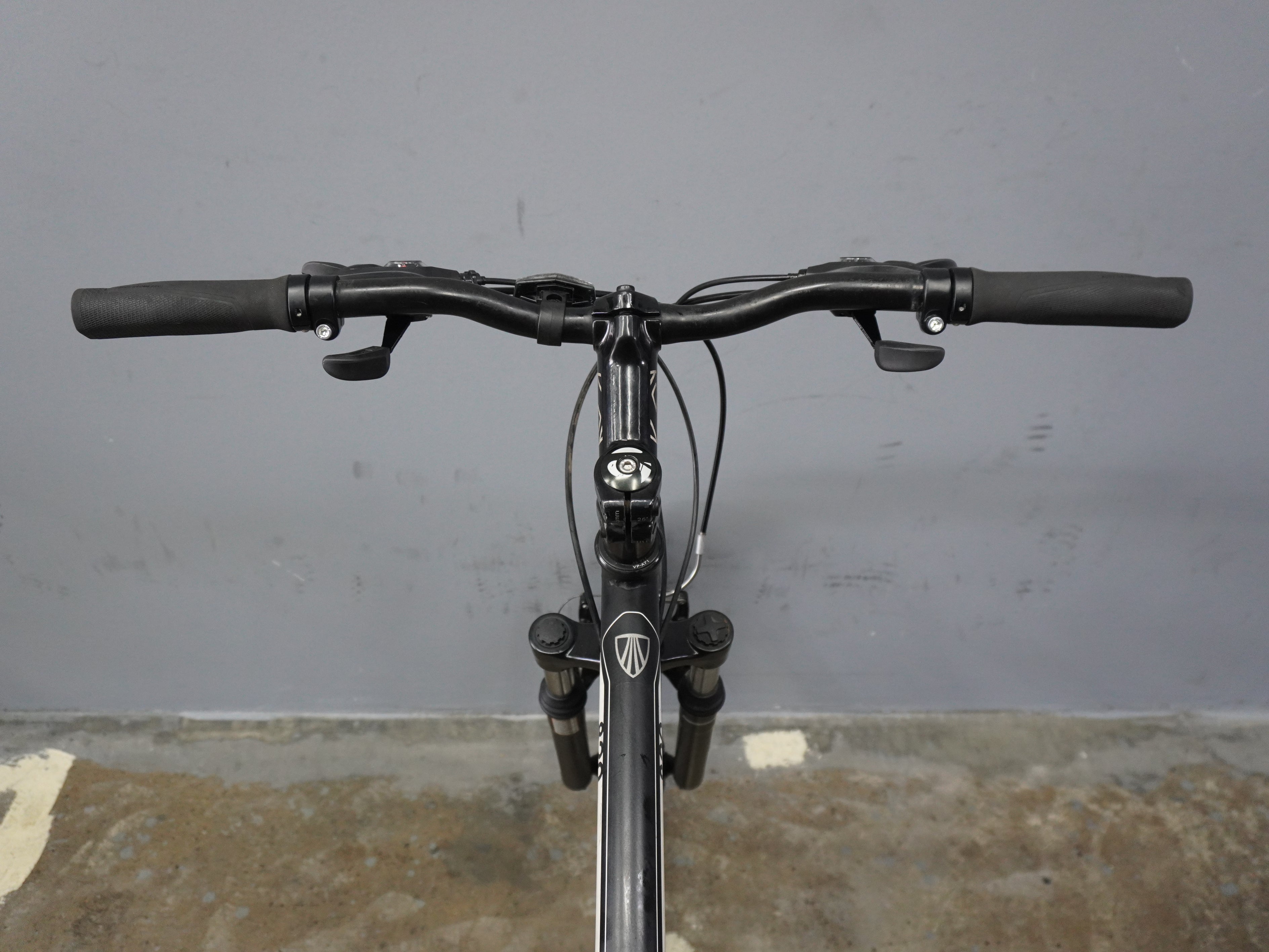 Trek 820 Mountain Bike