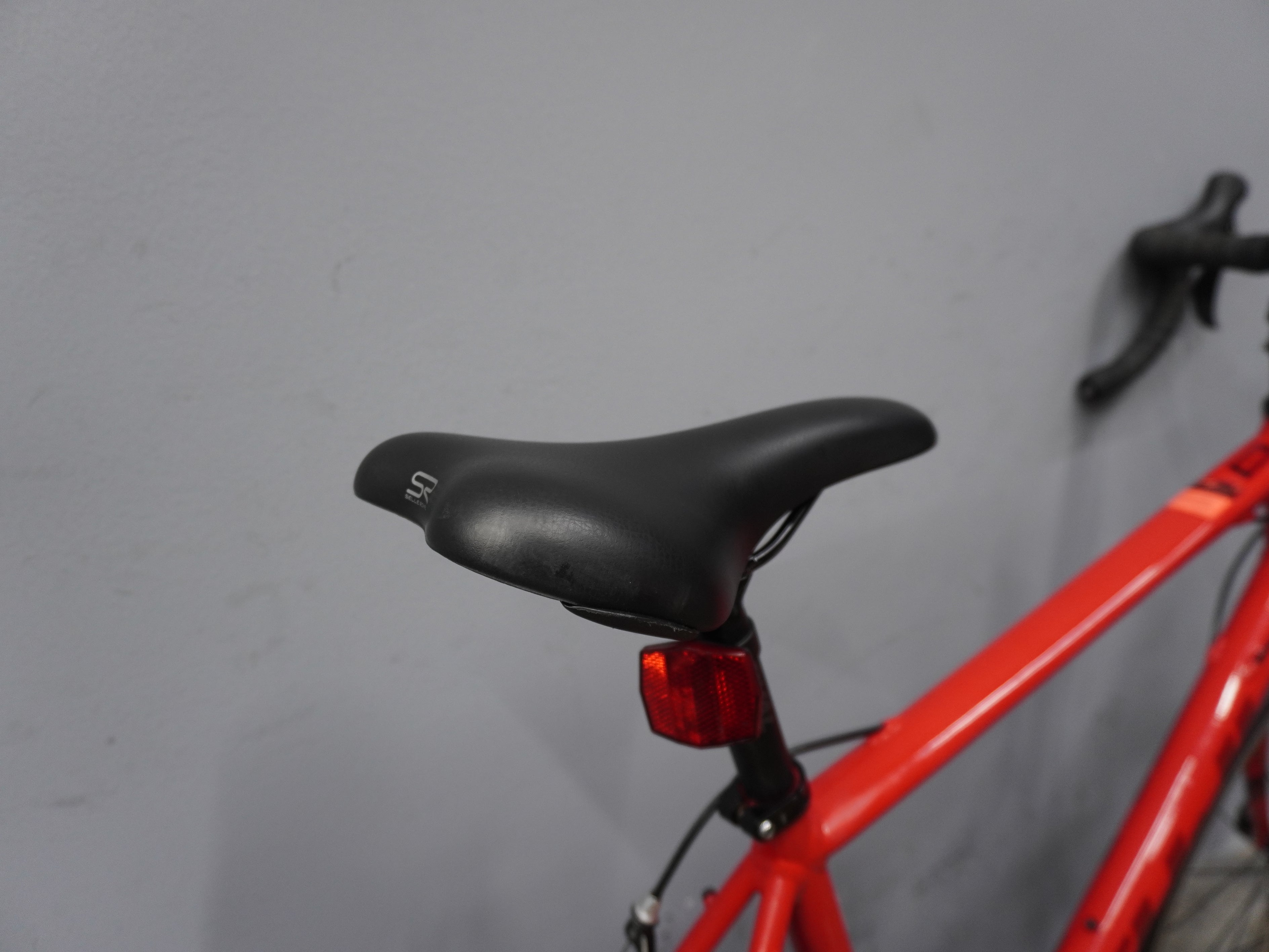 Fuji Sportif 2.3 Road Bike