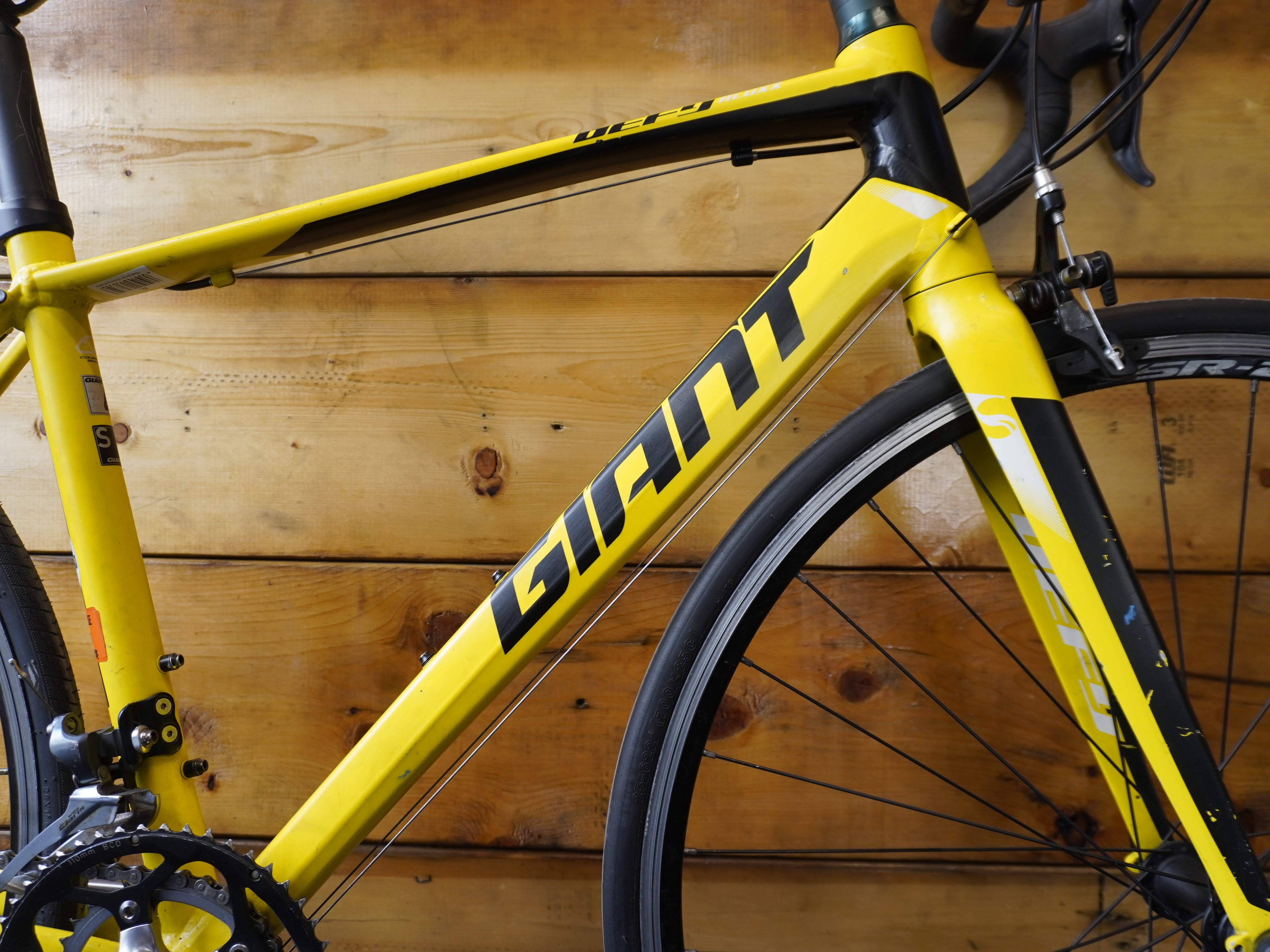 Giant Defy 4 Road Bike