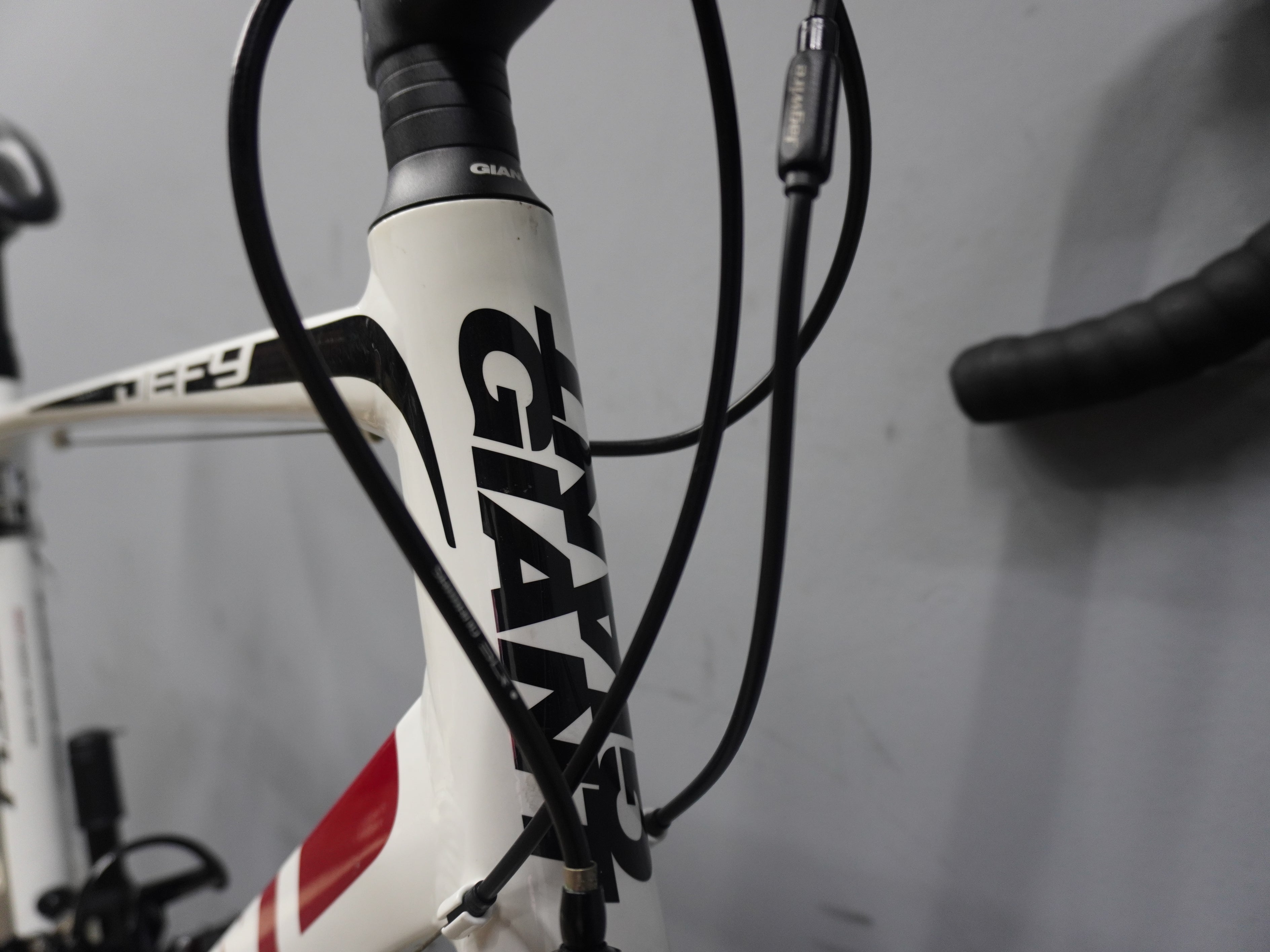 Giant Defy 1 Road Bike
