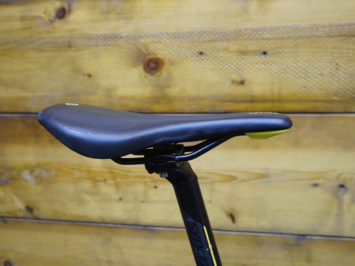 RENT Scott Speedster 40 Road Bike