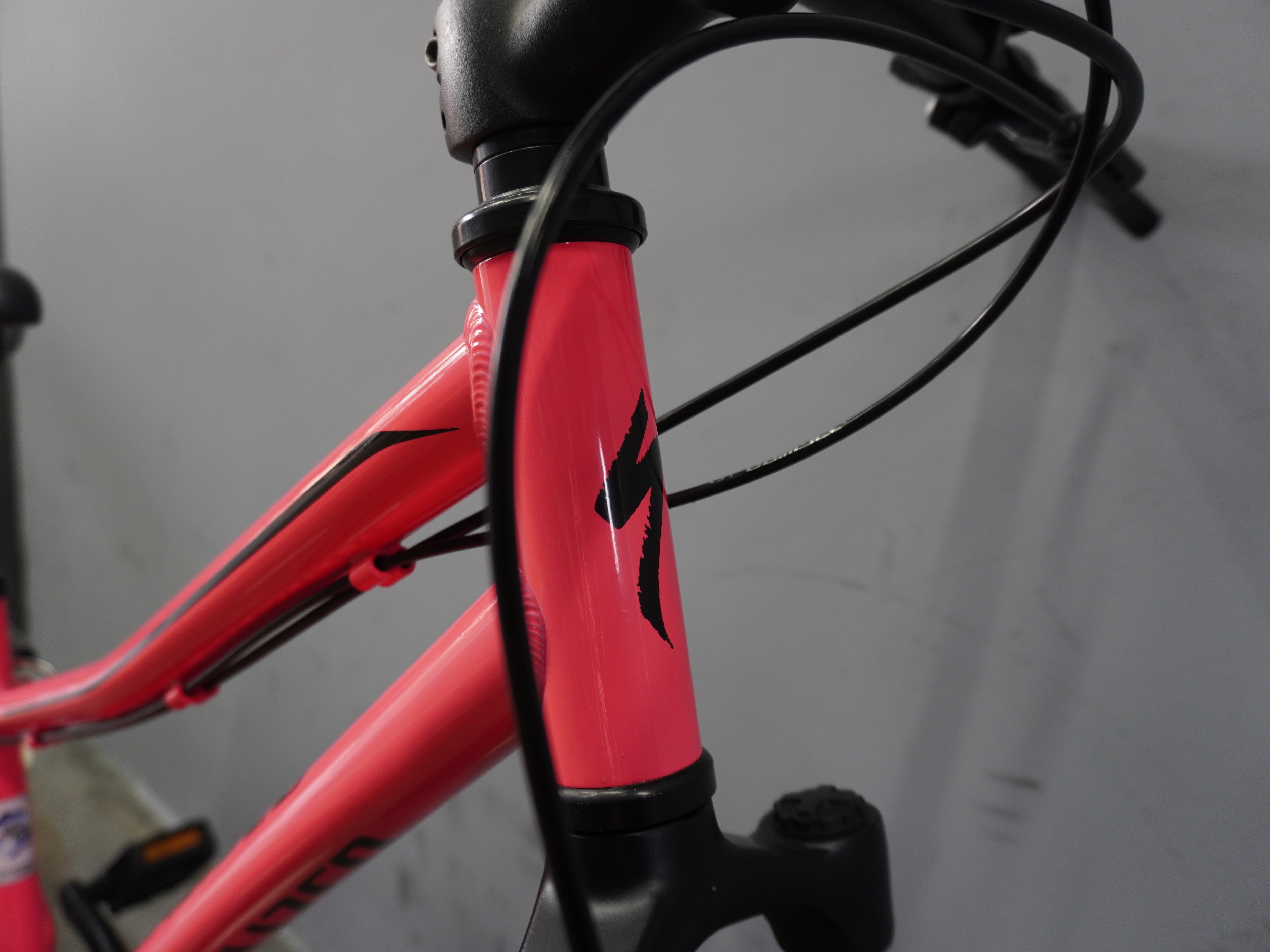 Specialized Hotrock Kids Bike