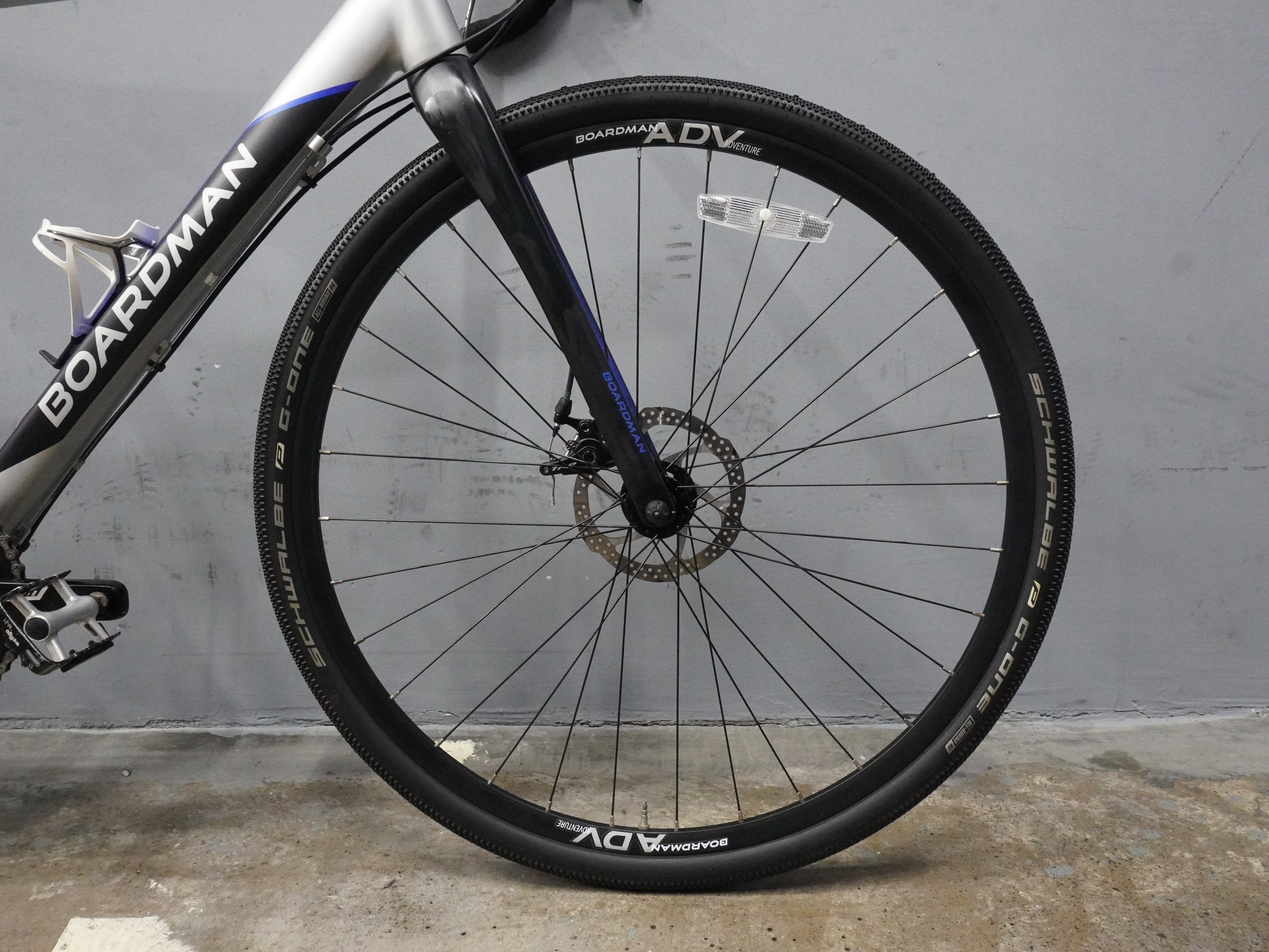 Boardman ADV 8.8 Gravel Bike