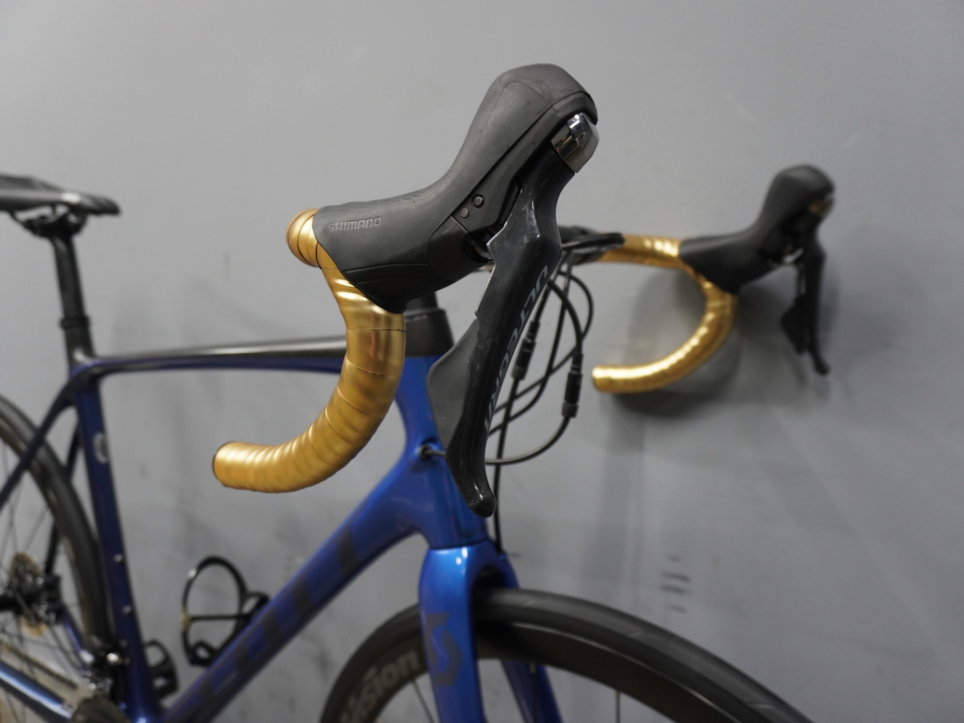 Scott Addict 10 Road Bike