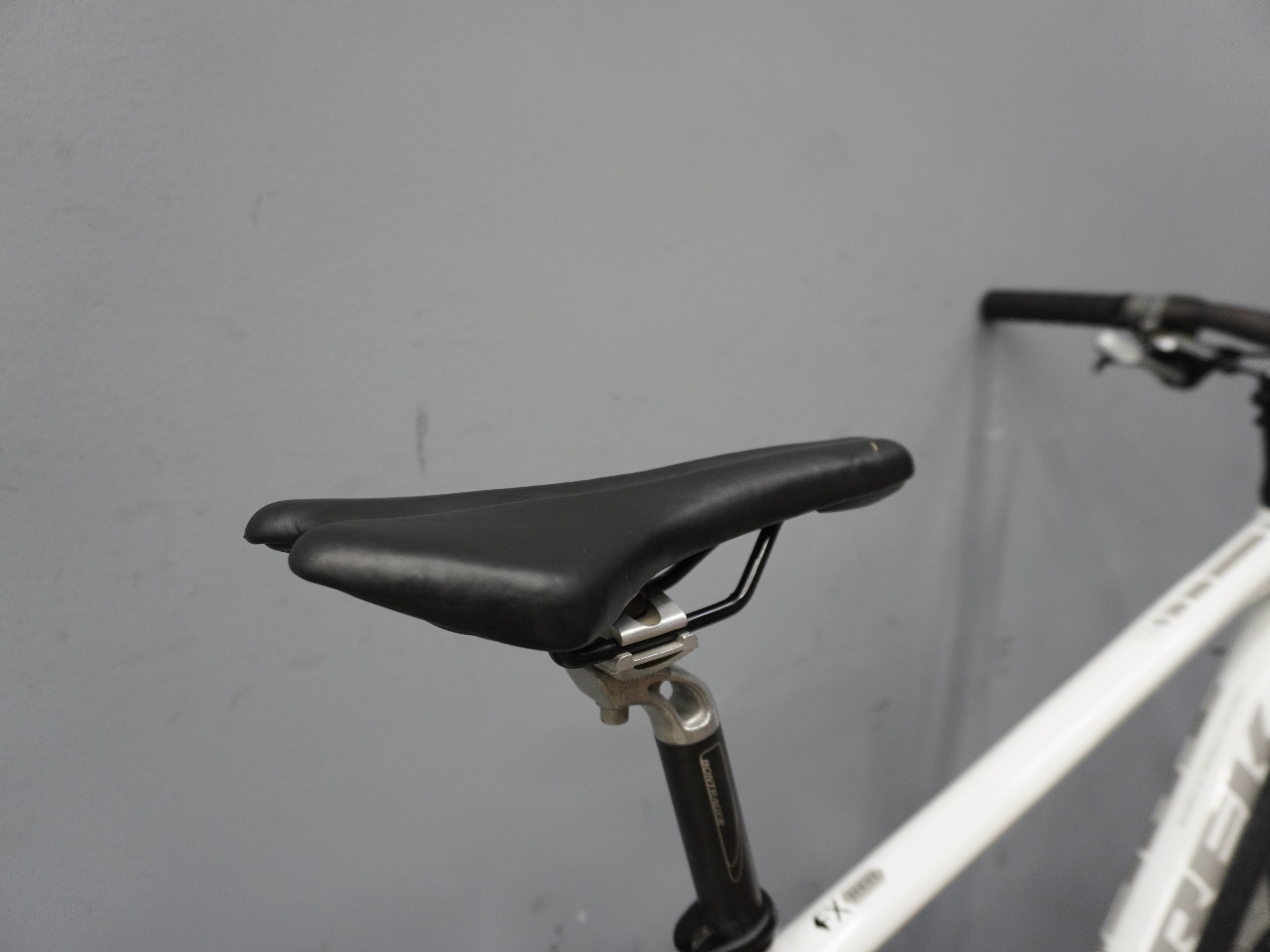 Trek FX 7.5 Hybrid Bike