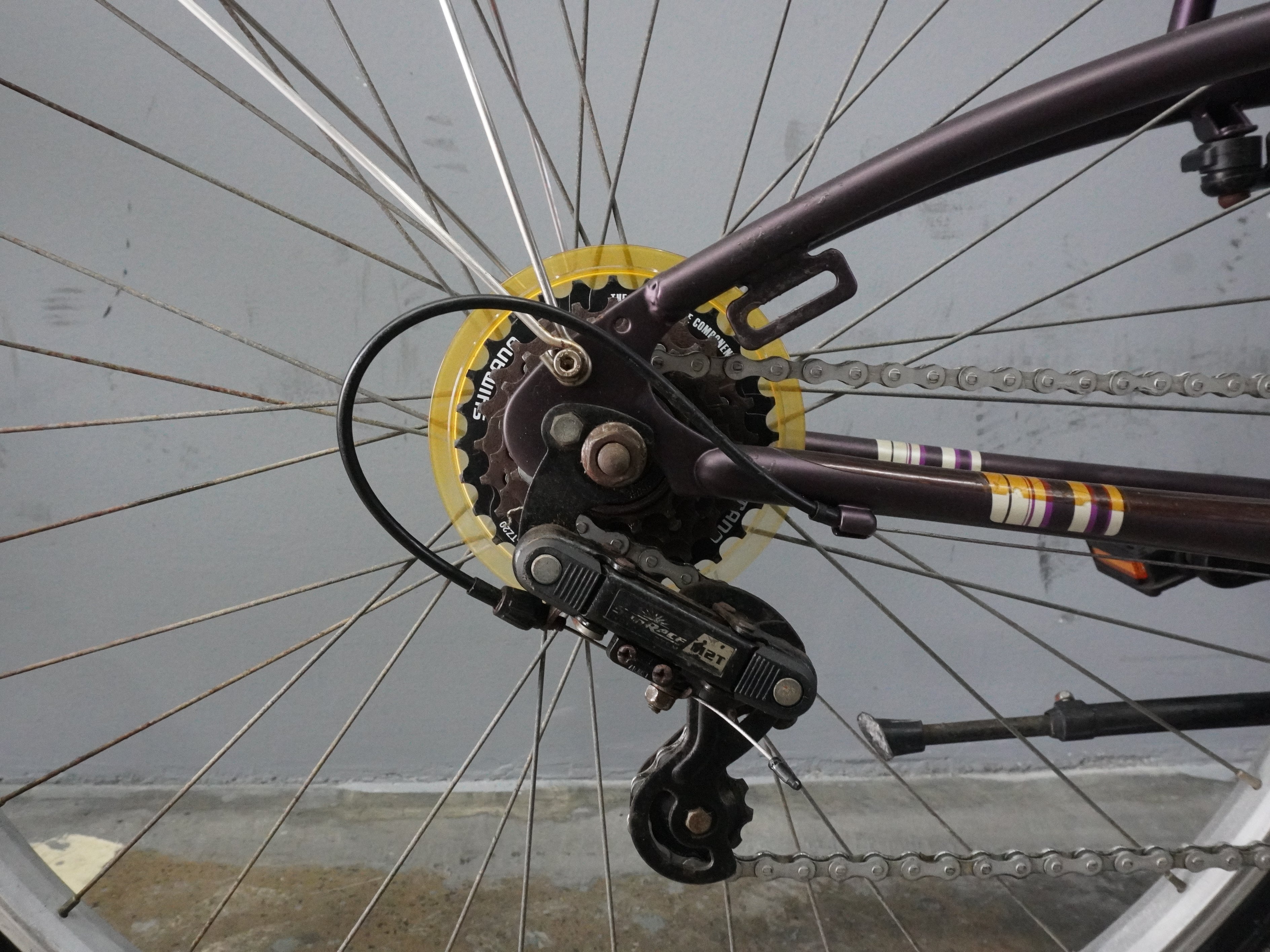 B'twin Elops 3 Cruiser Bike