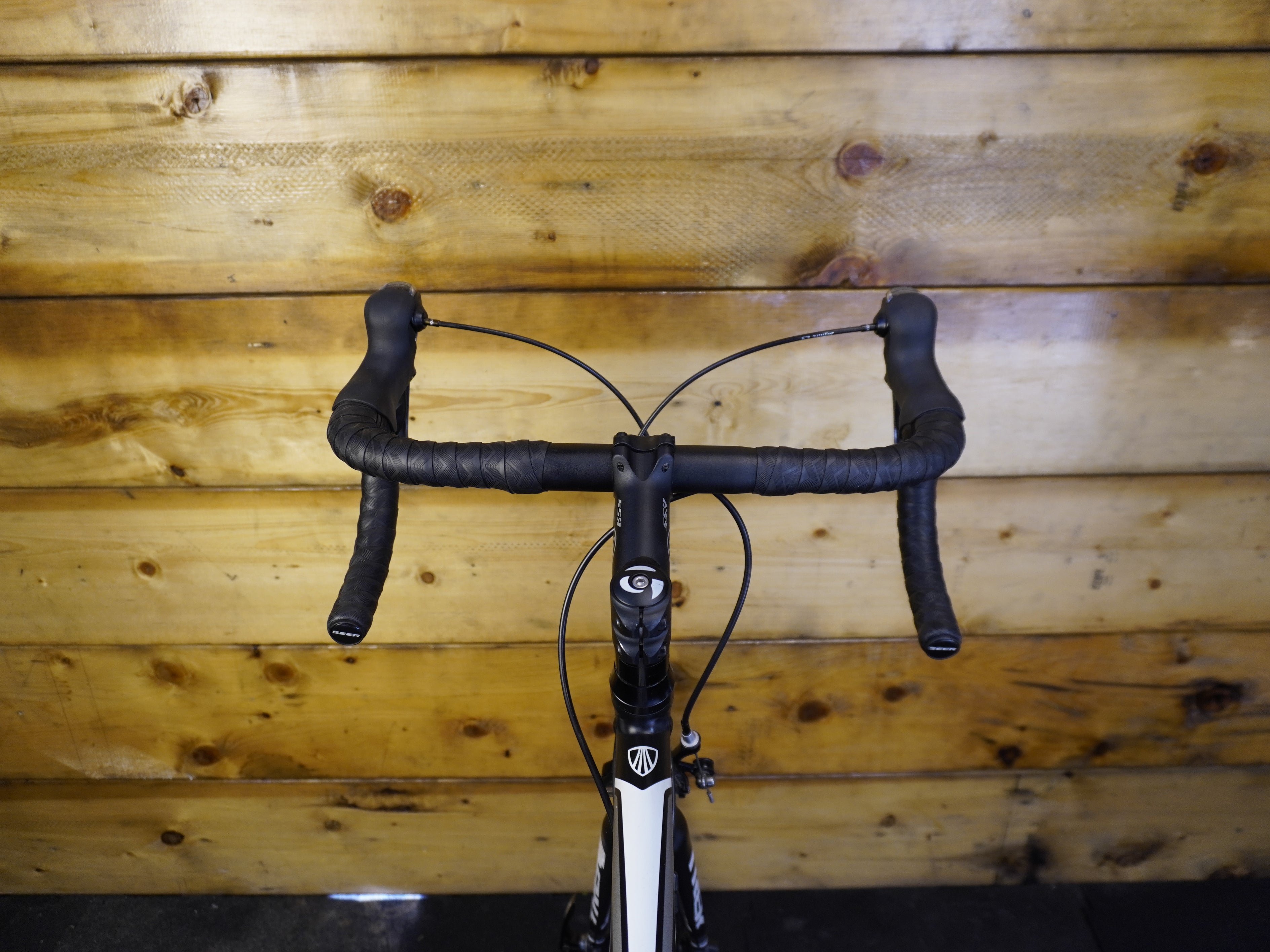 RENT Trek Alpha 1.5 Road Bike