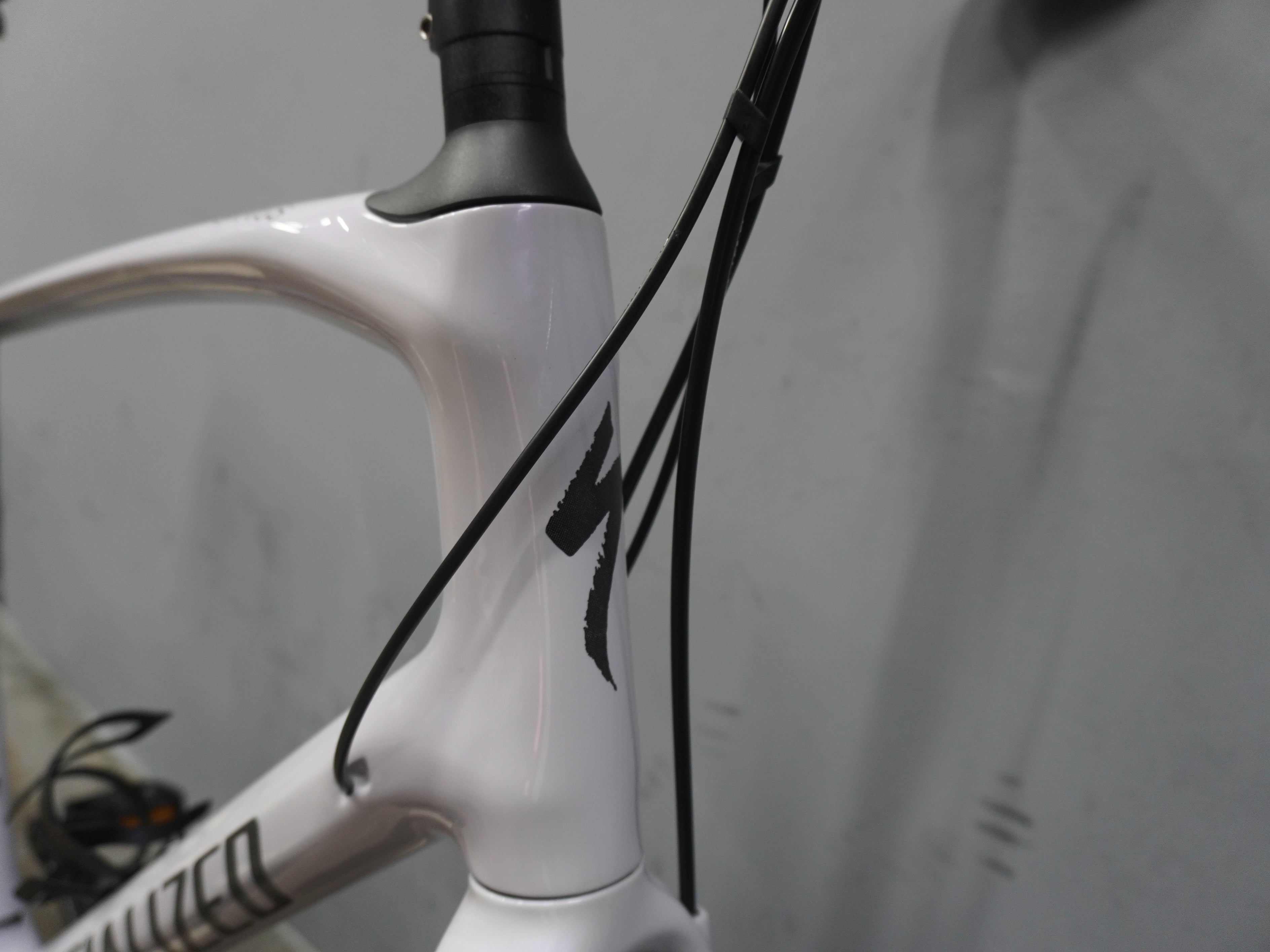 Specialized Sirrus 4.0 Hybrid Bike